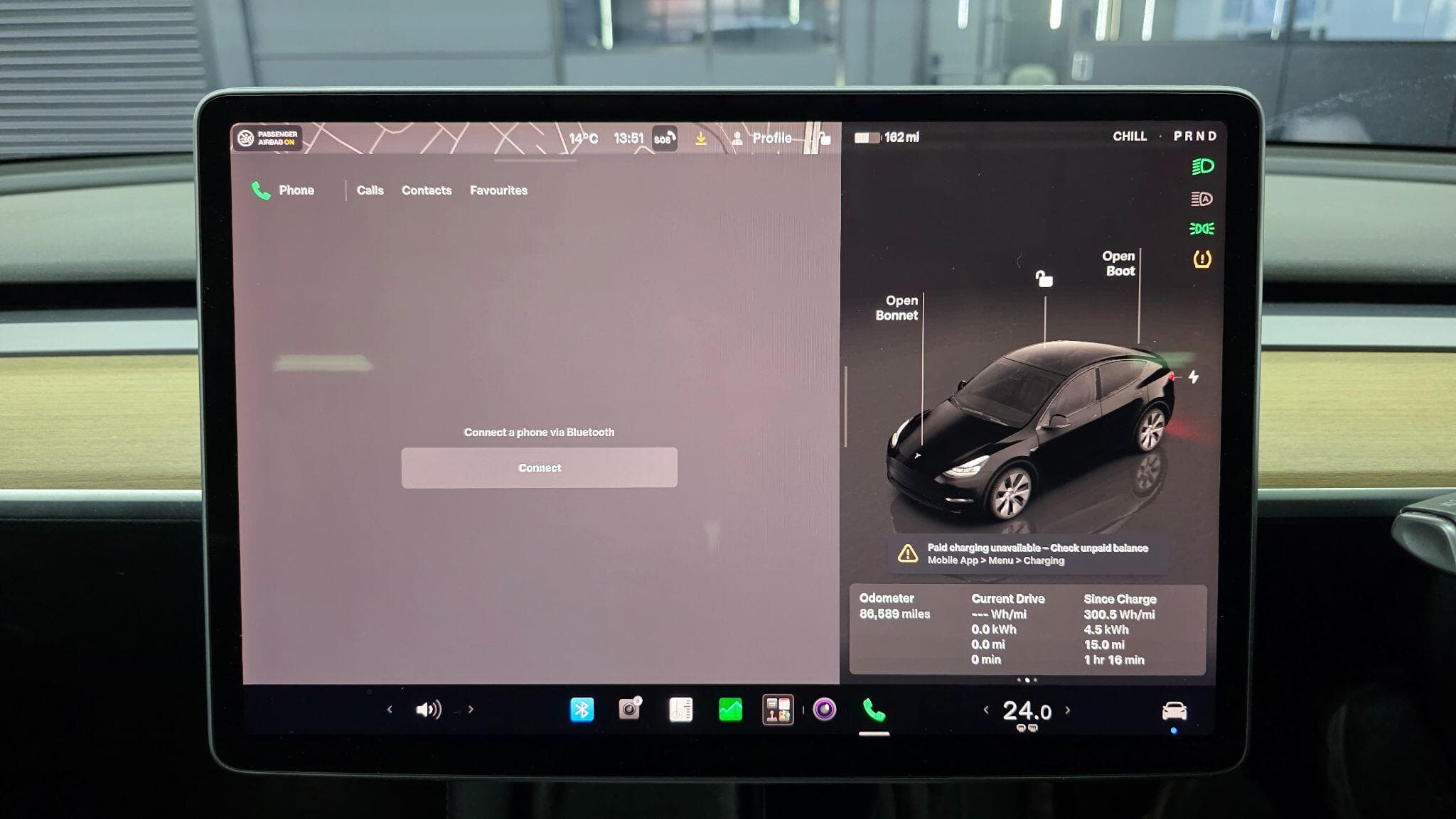 2022 Tesla Model Y - Thumbnail 23