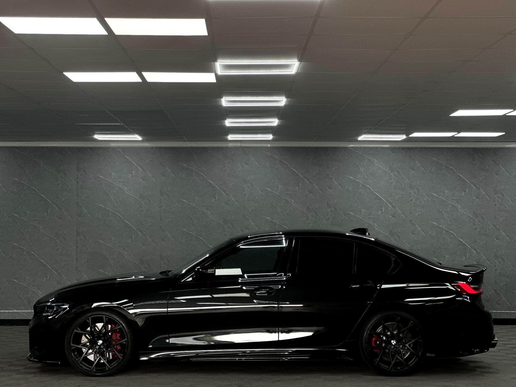 2019 BMW 3 Series - Thumbnail 18