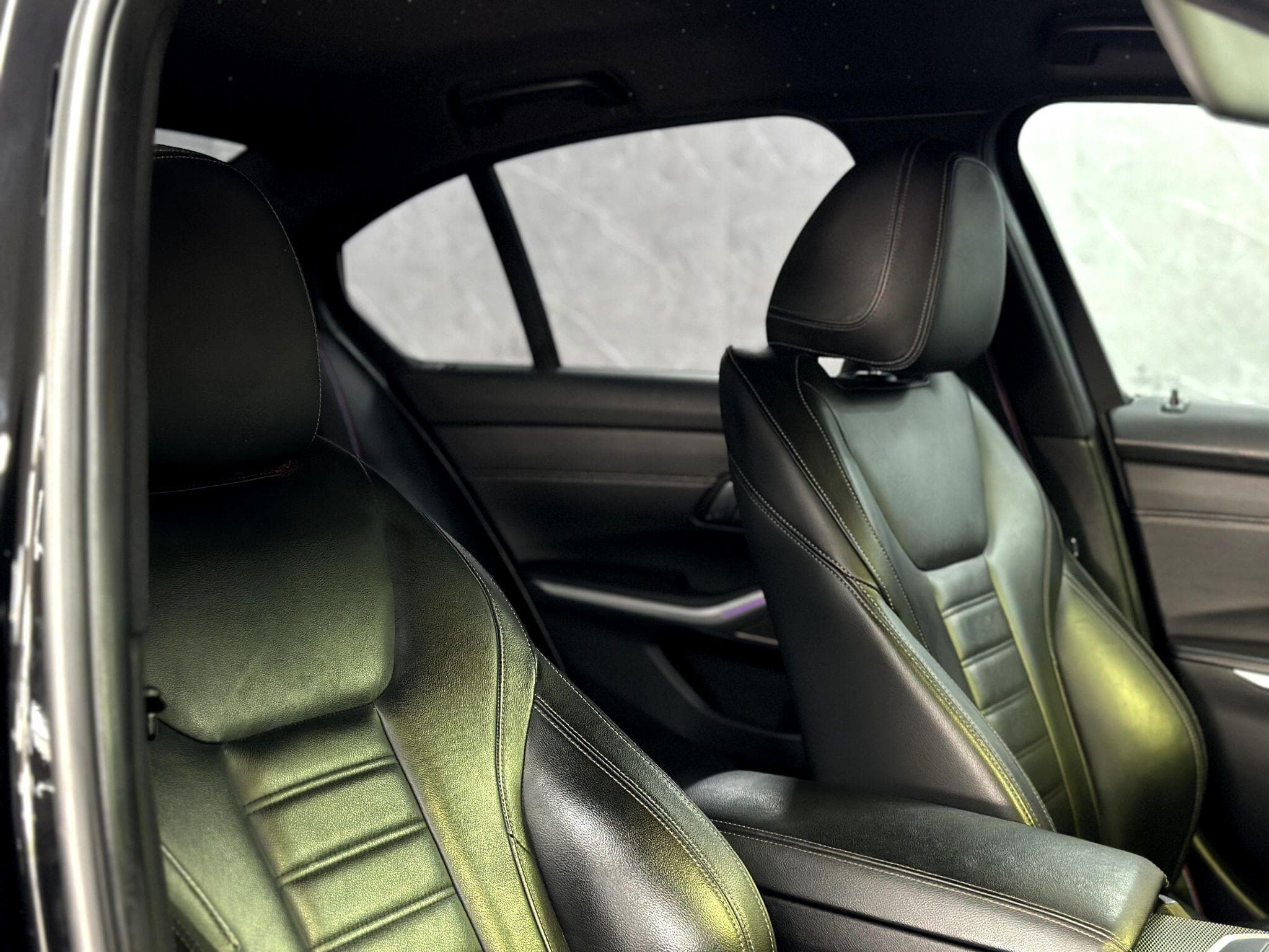 2019 BMW 3 Series - Thumbnail 37