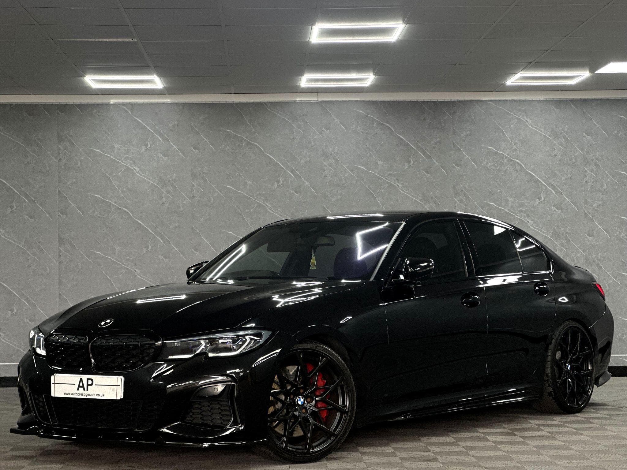 2019 BMW 3 Series - Thumbnail 14