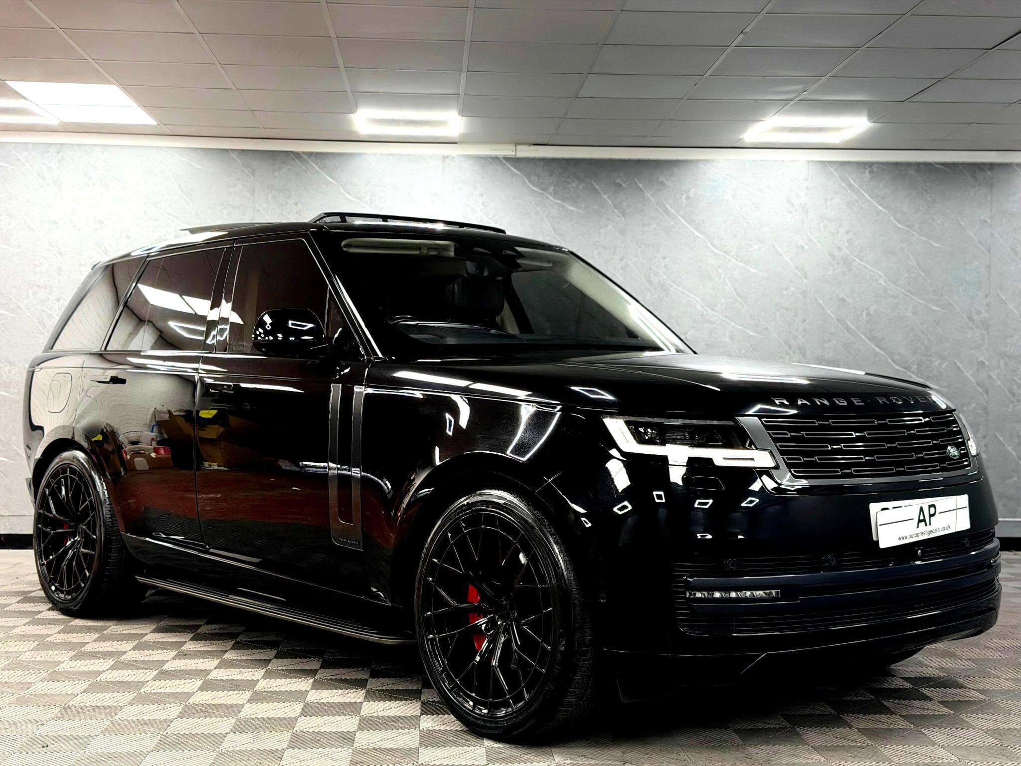 2022 Land Rover Range Rover - Thumbnail 33