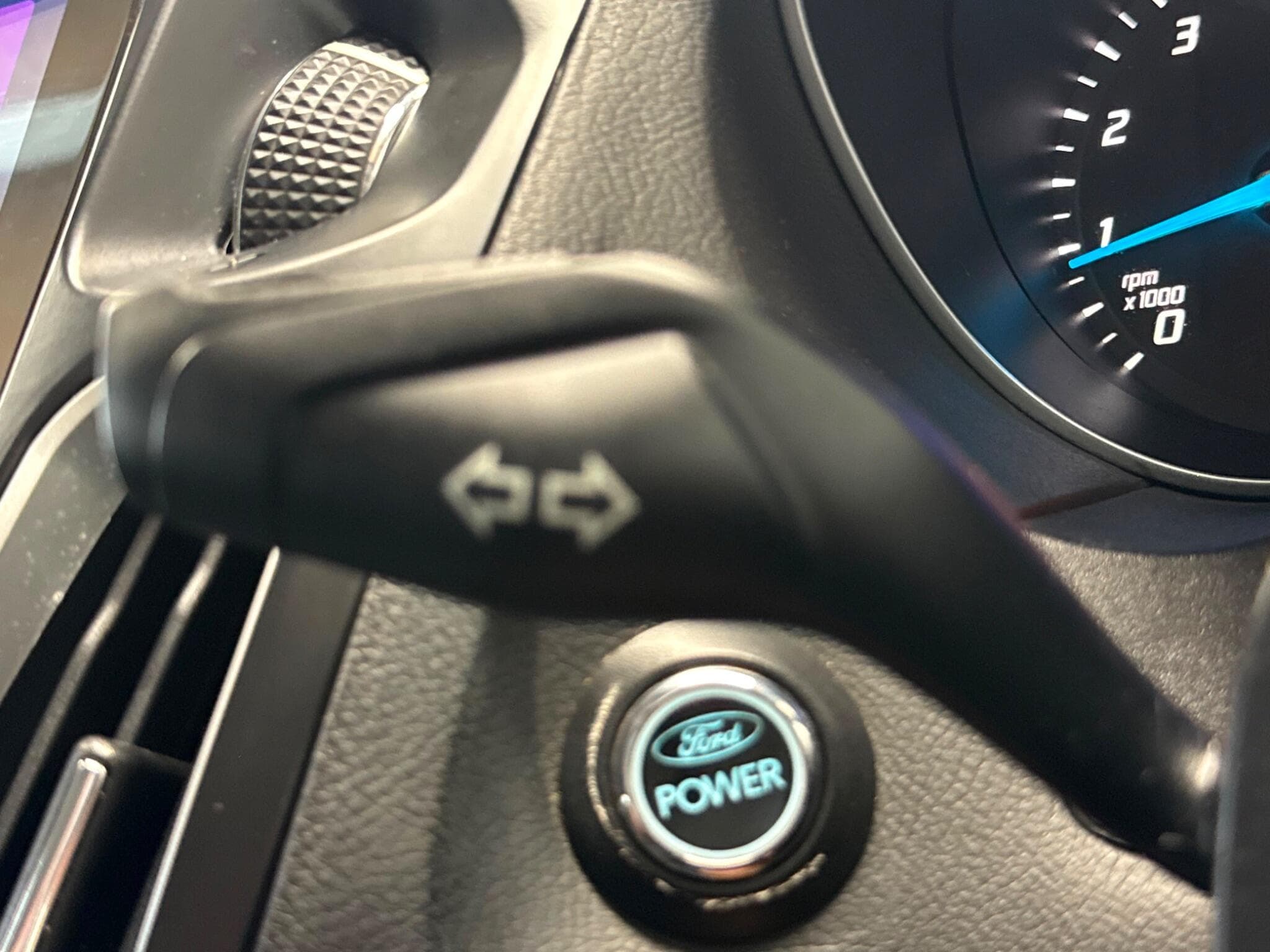 2012 Ford Focus - Thumbnail 31