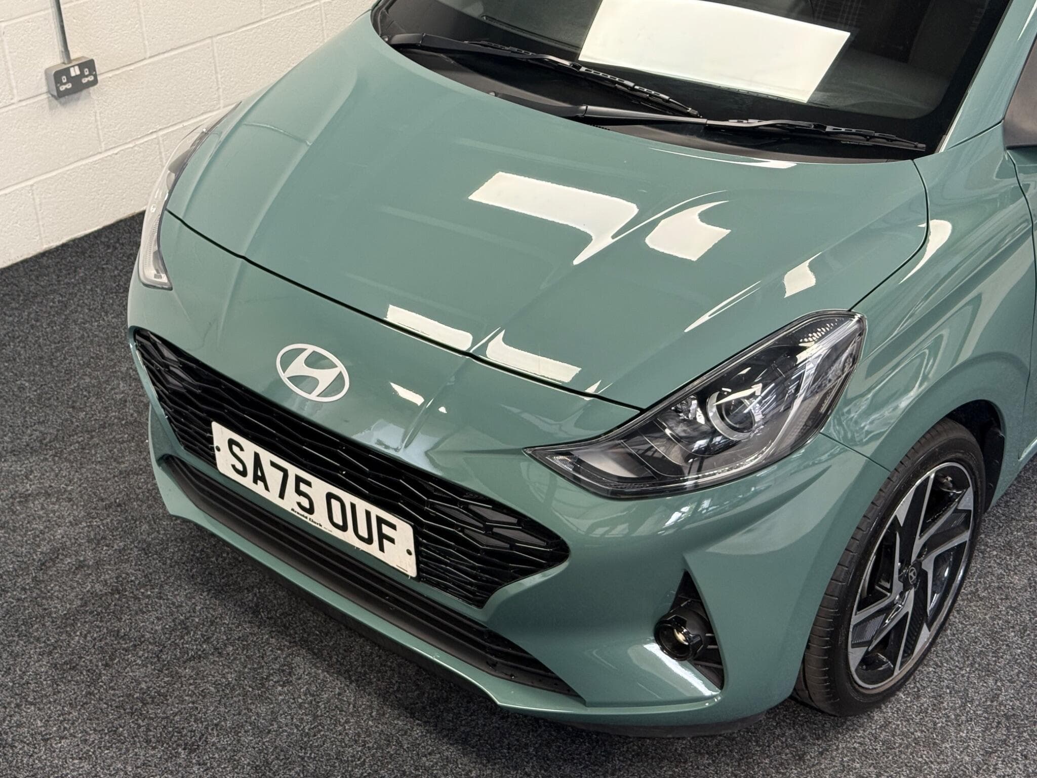 2025 Hyundai i10 - Image 3