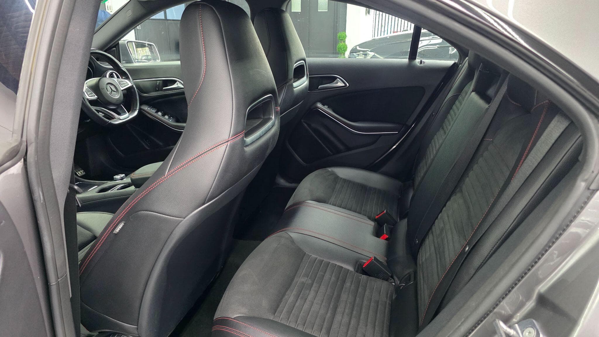 2018 Mercedes-Benz CLA - Thumbnail 16
