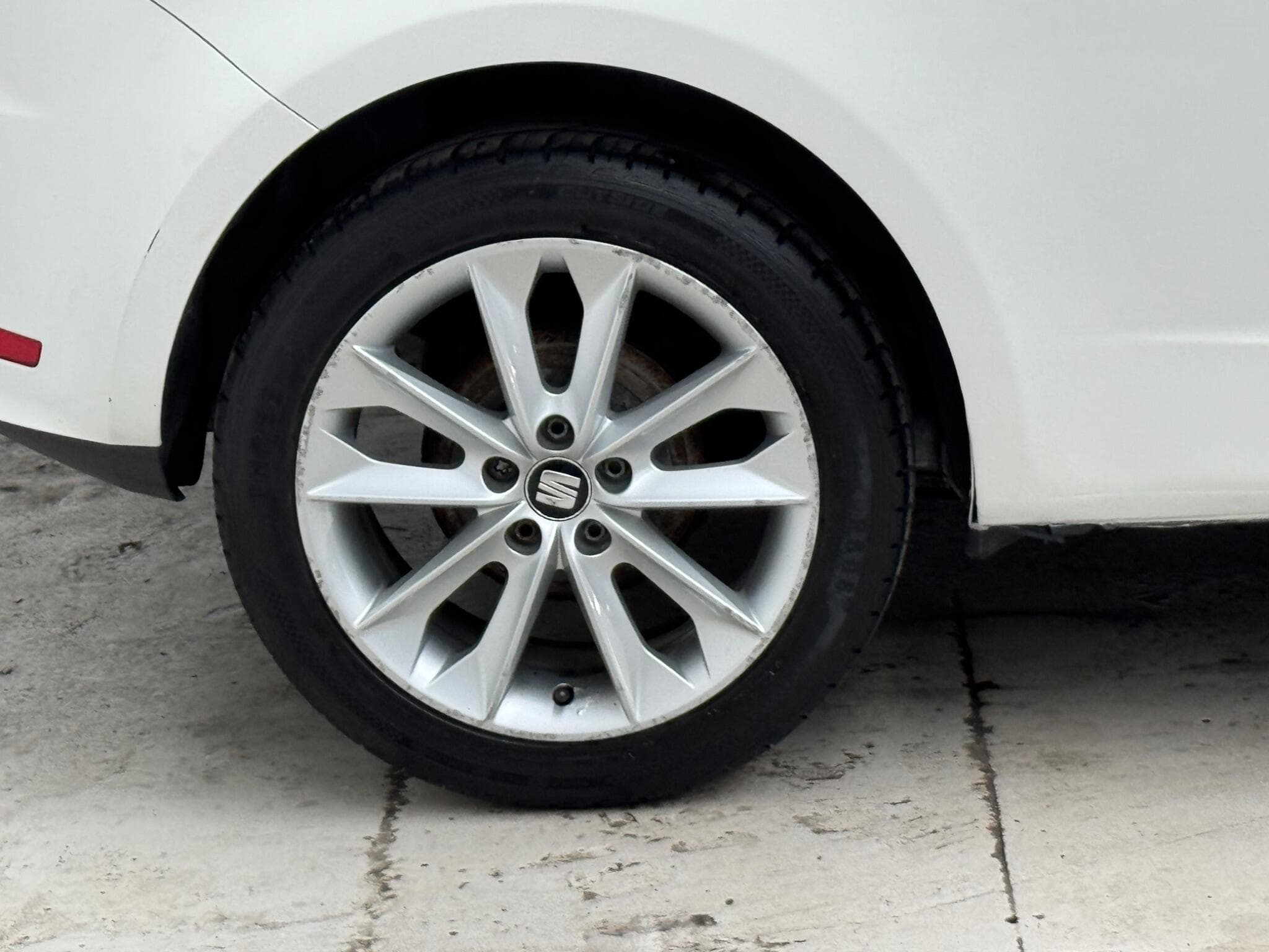 2016 SEAT Ibiza - Thumbnail 25