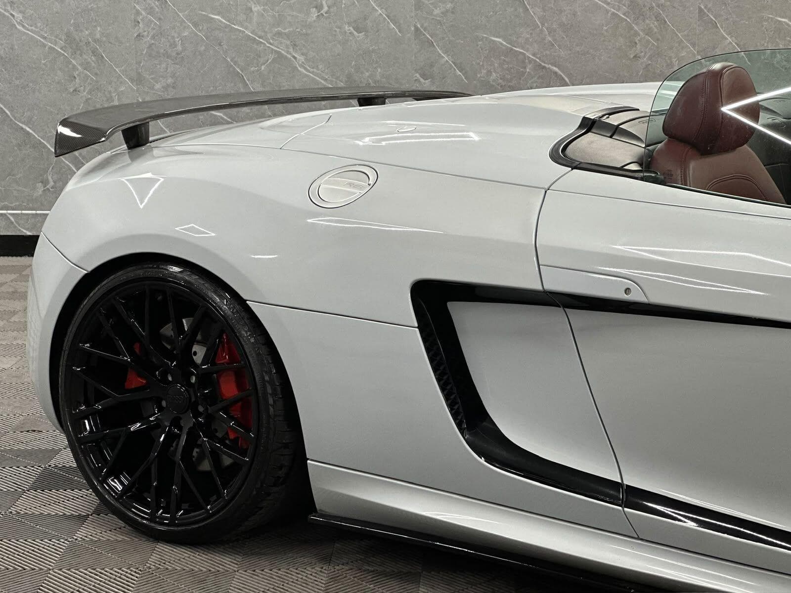 2010 Audi R8 - Thumbnail 19