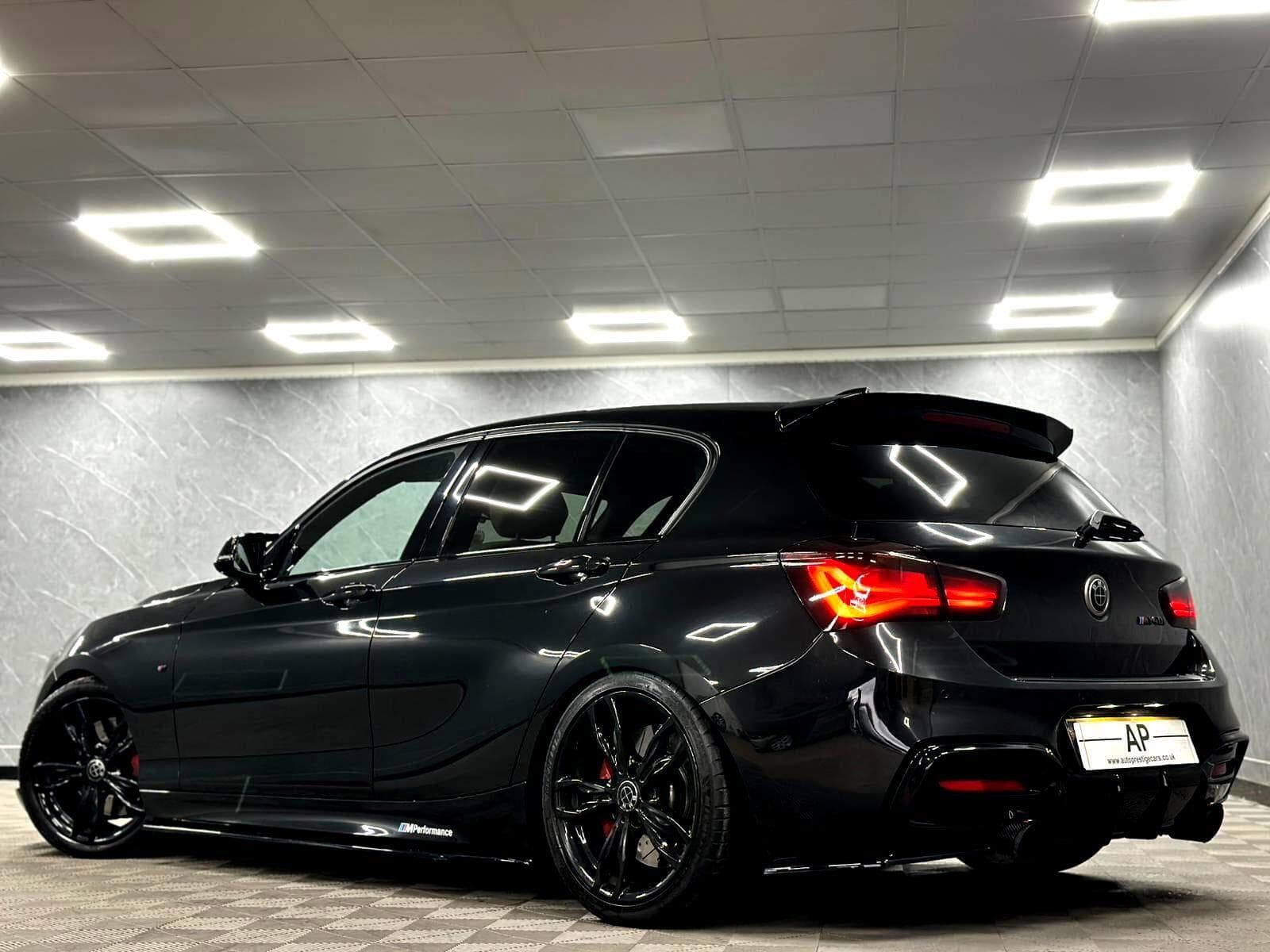 2017 BMW 1 Series - Thumbnail 27
