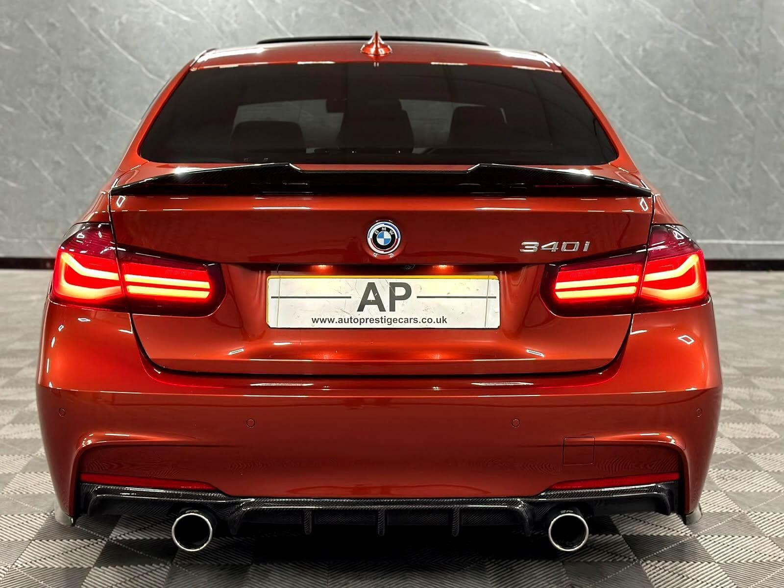 2017 BMW 3 Series - Thumbnail 34