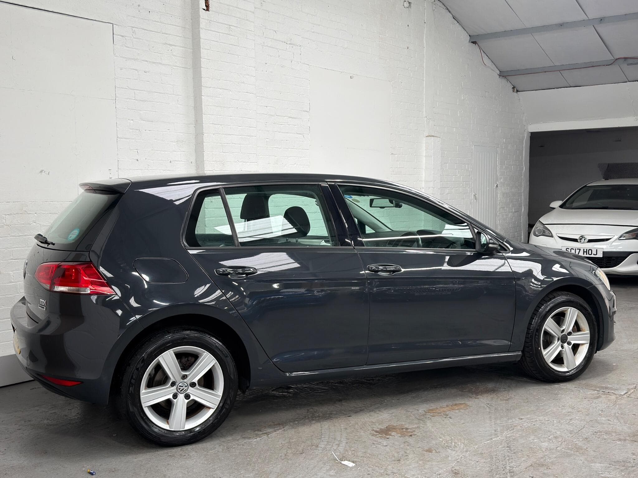 2015 Volkswagen Golf - Thumbnail 11