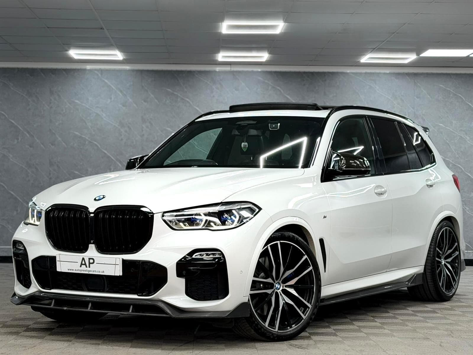 2018 BMW X5 - Thumbnail 6