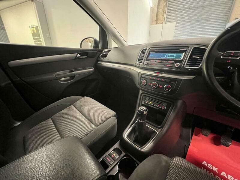 2012 Volkswagen Sharan - Thumbnail 32