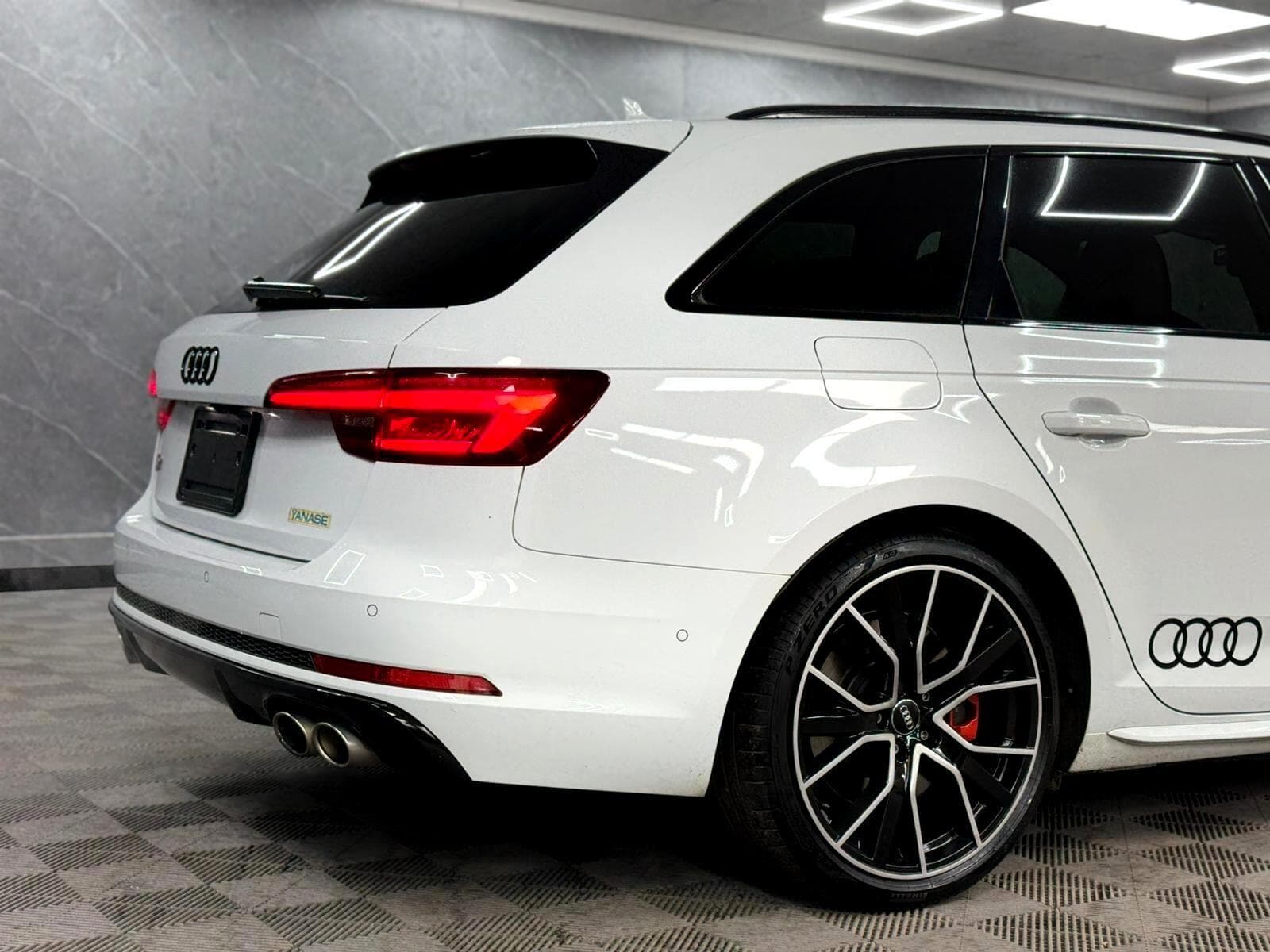 2019 Audi S4 Avant - Thumbnail 15