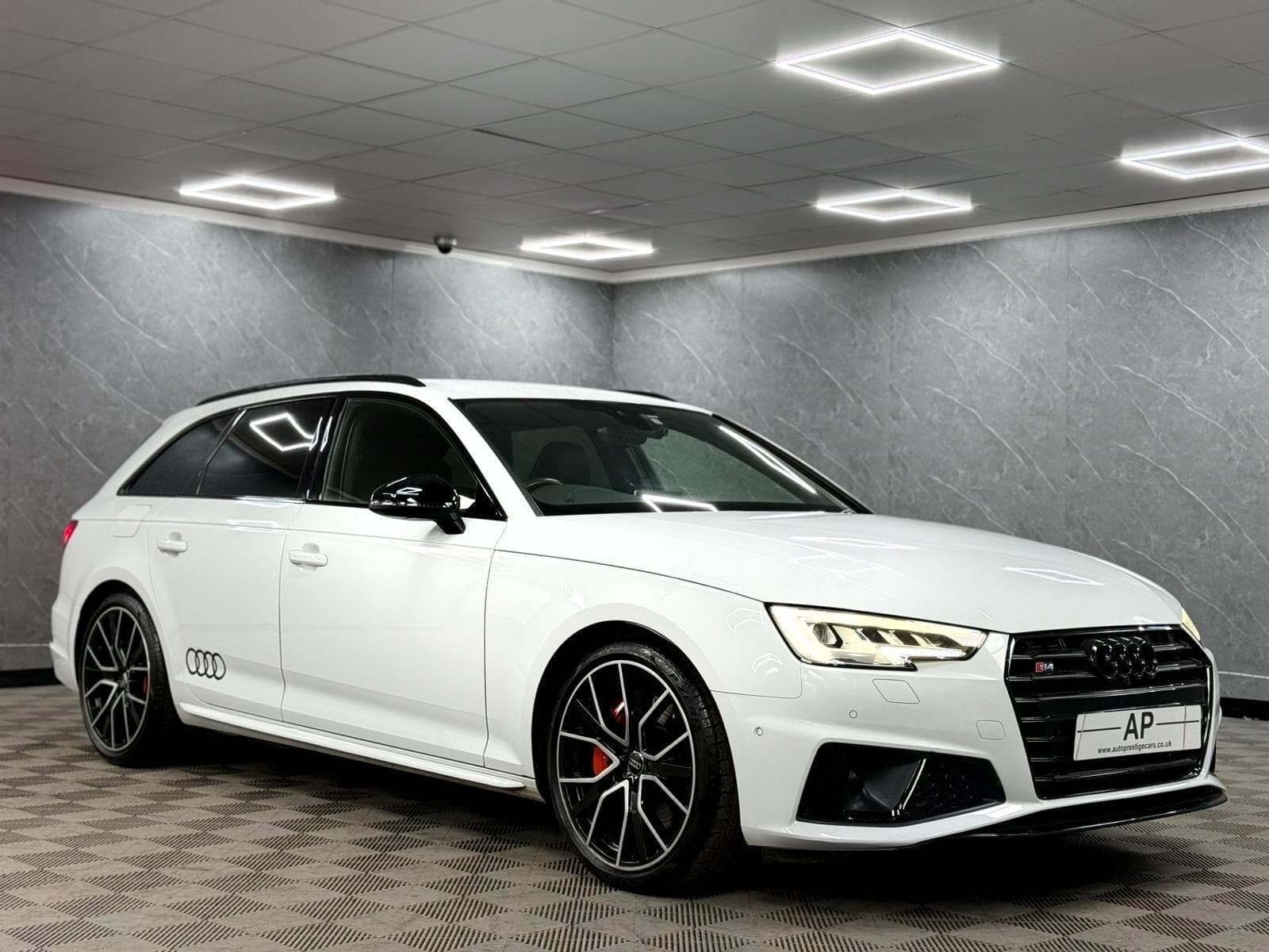 2019 Audi S4 Avant - Thumbnail 11