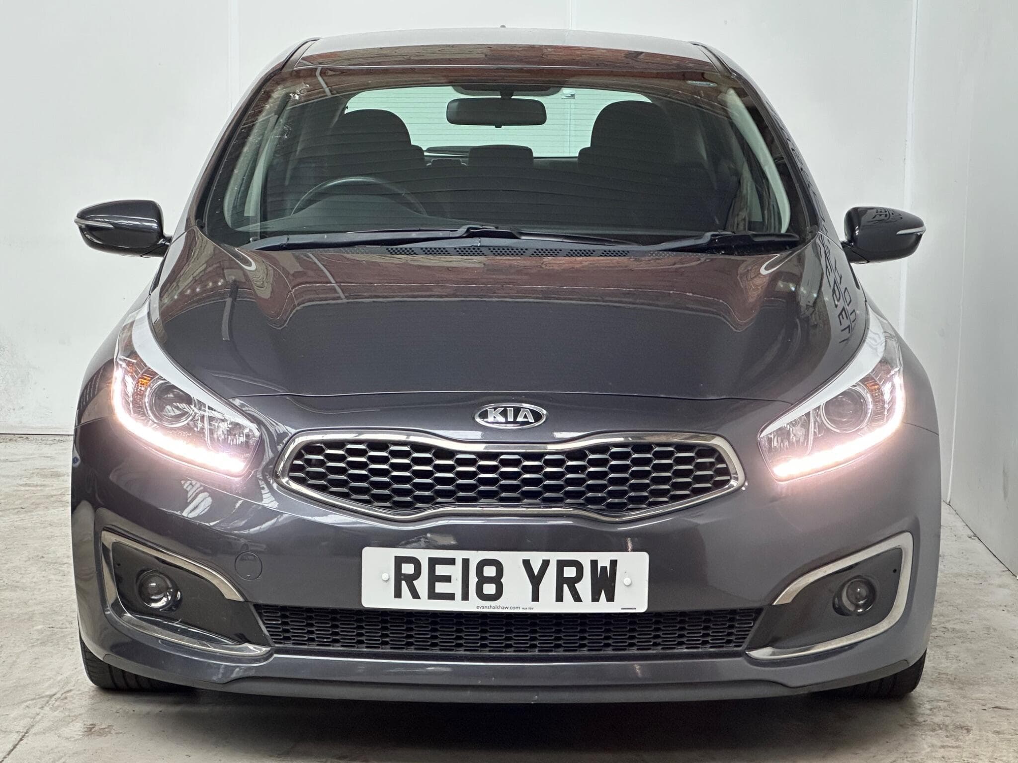 2018 Kia Ceed - Thumbnail 2