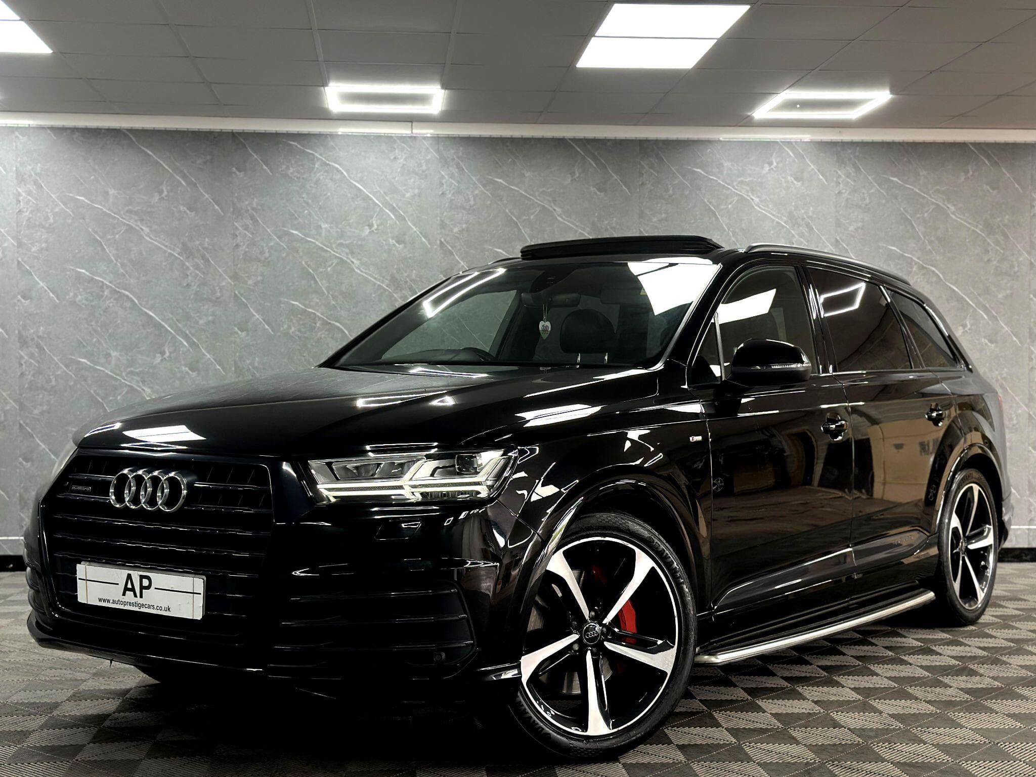 2019 Audi Q7 - Thumbnail 23