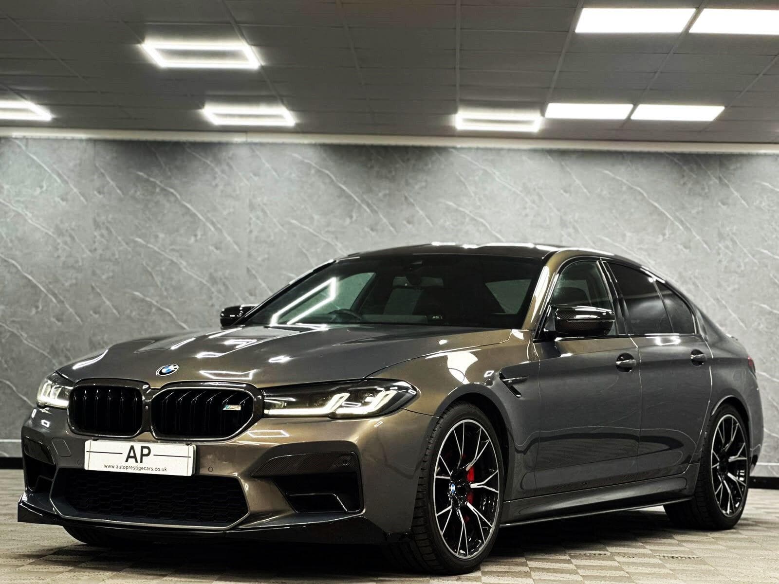 2020 BMW M5 - Image 2