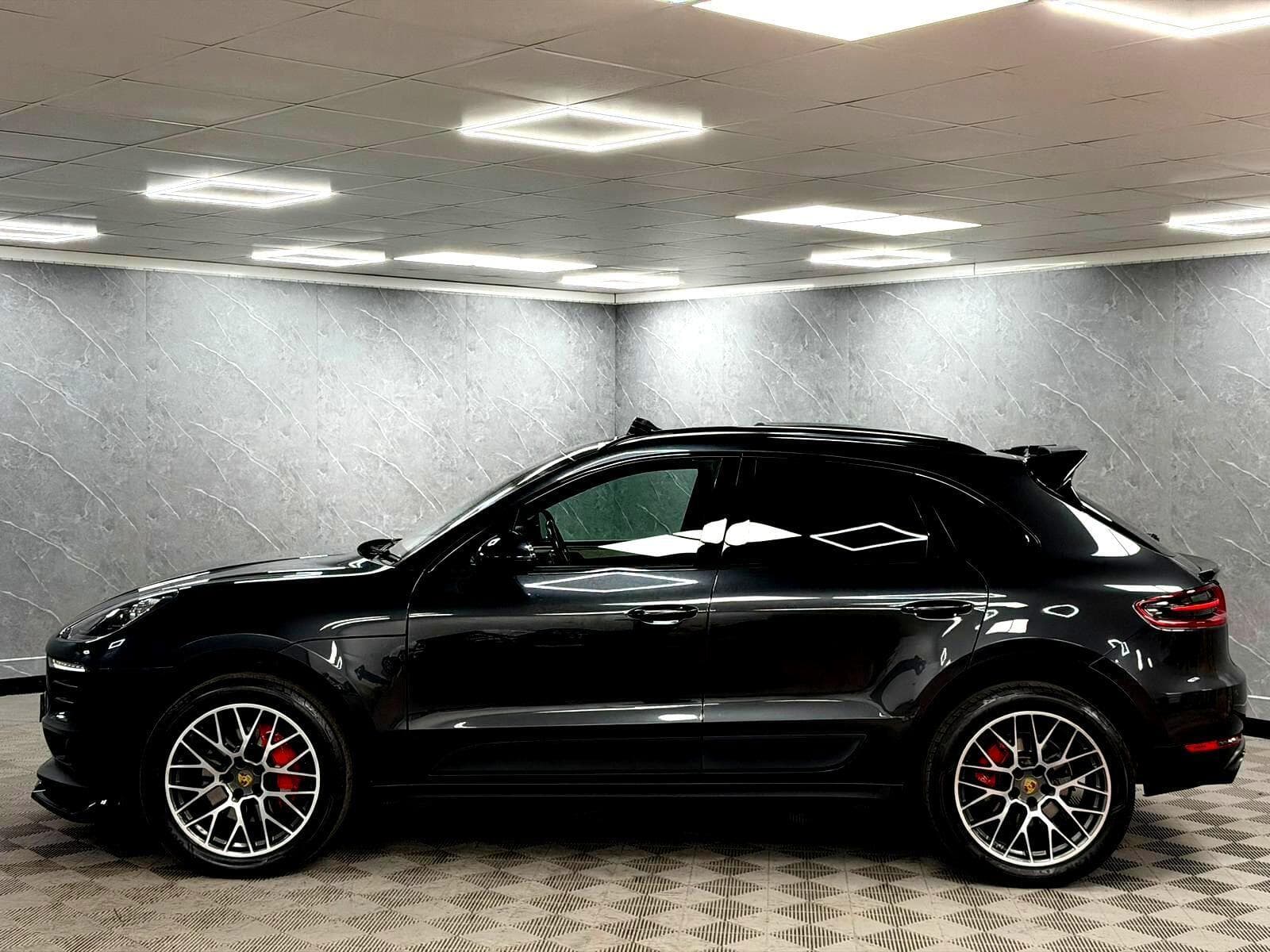 2017 Porsche Macan - Thumbnail 15