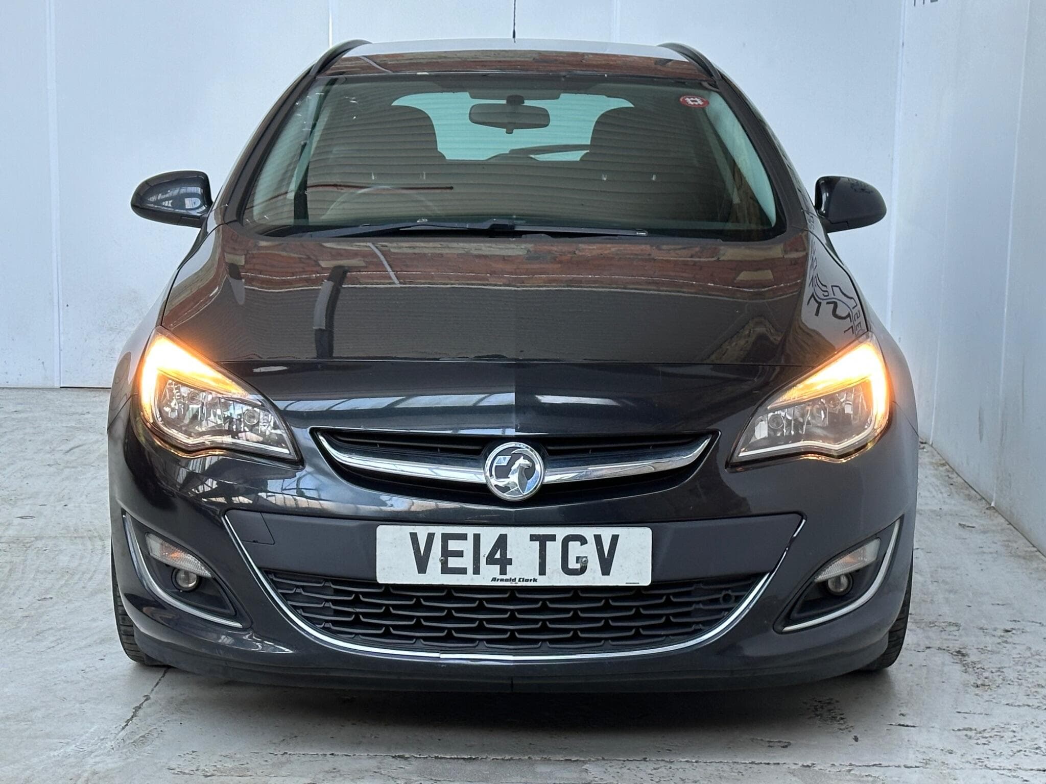 2014 Vauxhall Astra - Image 2