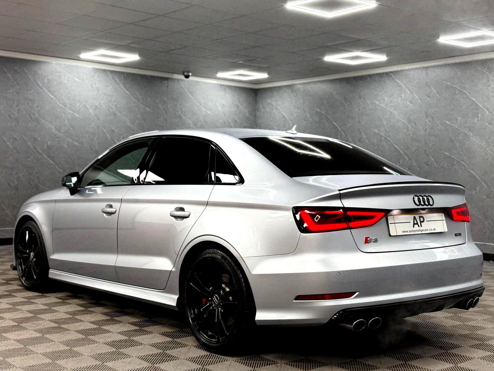 2015 Audi S3 - Thumbnail 17