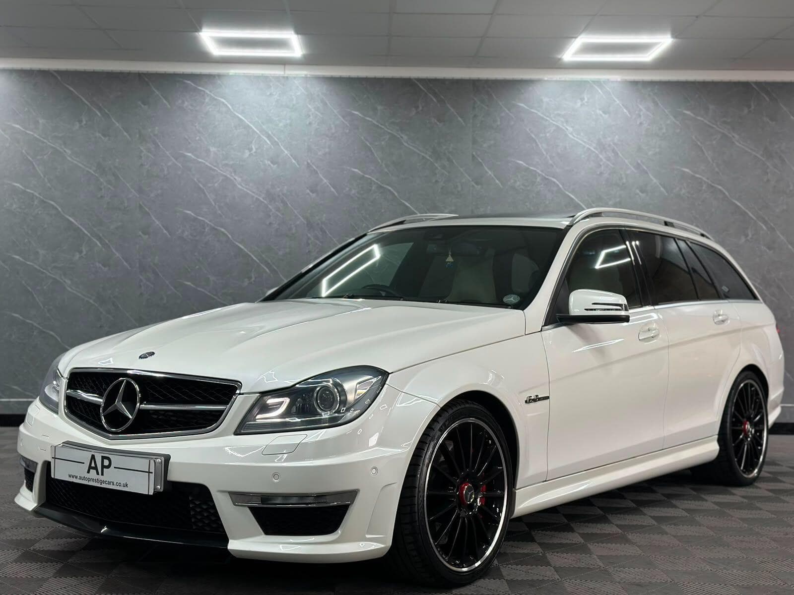 2012 Mercedes-Benz C Class - Image 1