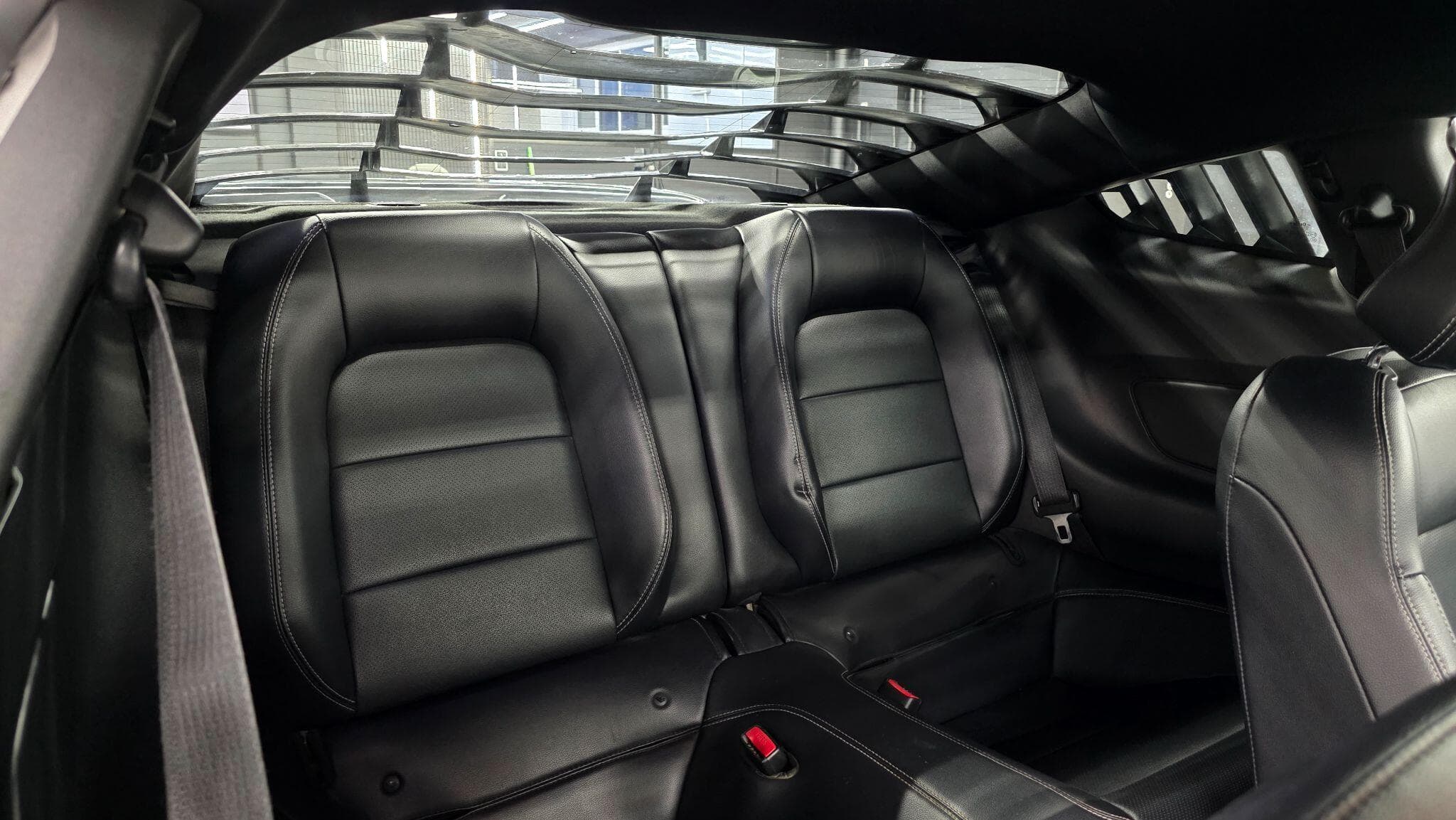 2016 Ford Mustang - Thumbnail 14