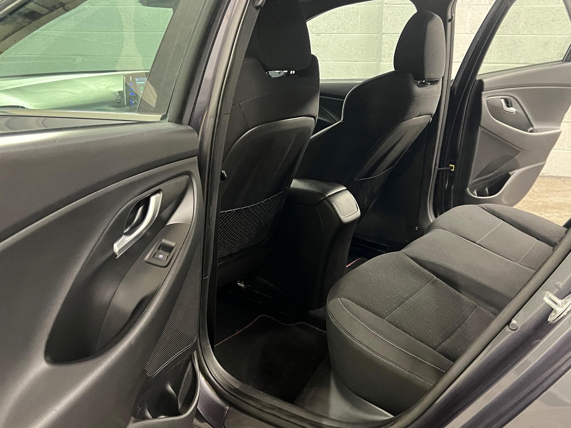 2019 Hyundai i30 - Thumbnail 54