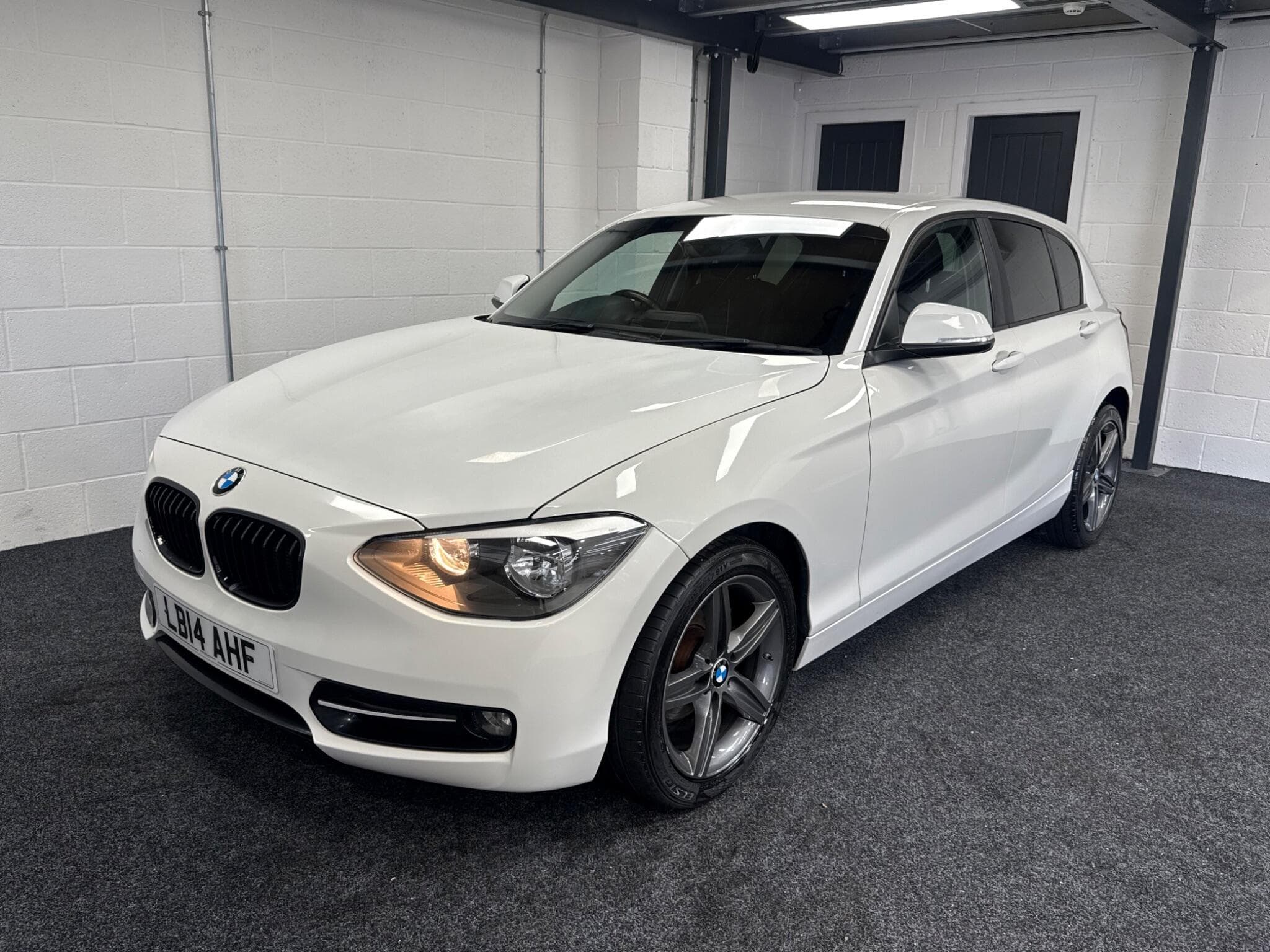2014 BMW 1 Series - Image 4