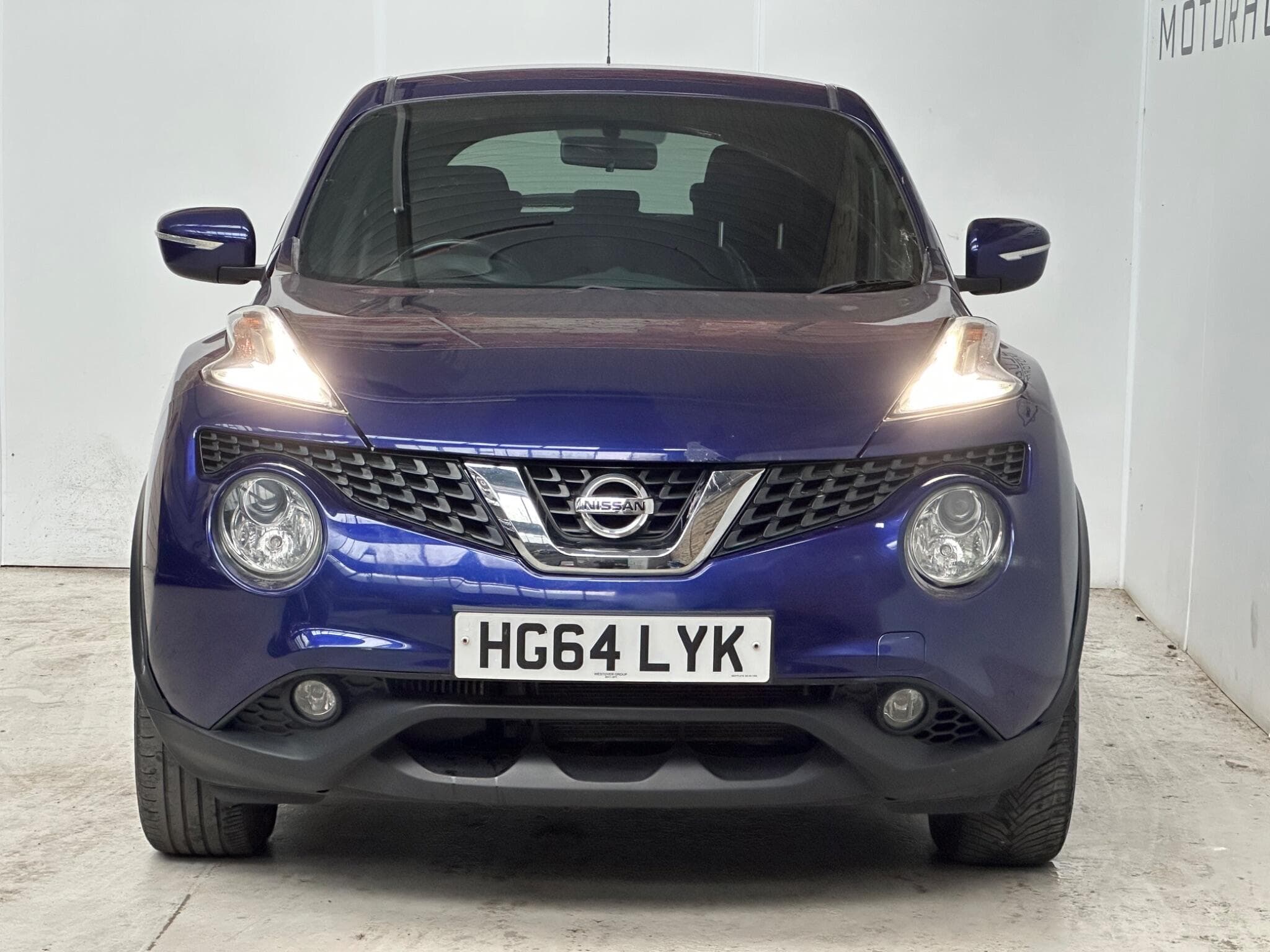 2015 Nissan Juke - Image 2