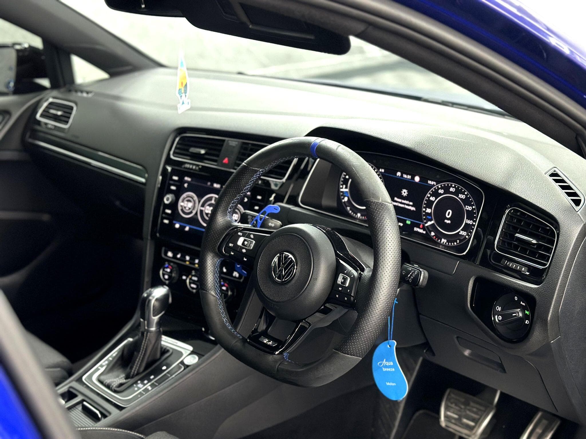 2019 Volkswagen Golf - Thumbnail 29