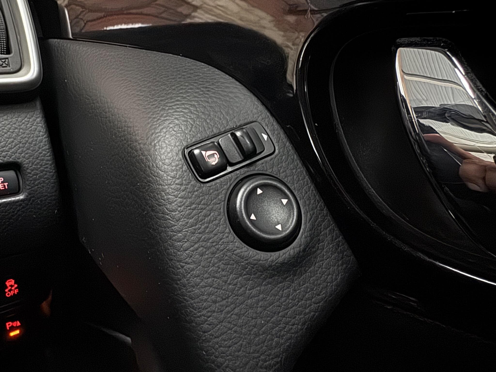 2014 Nissan Qashqai - Thumbnail 21
