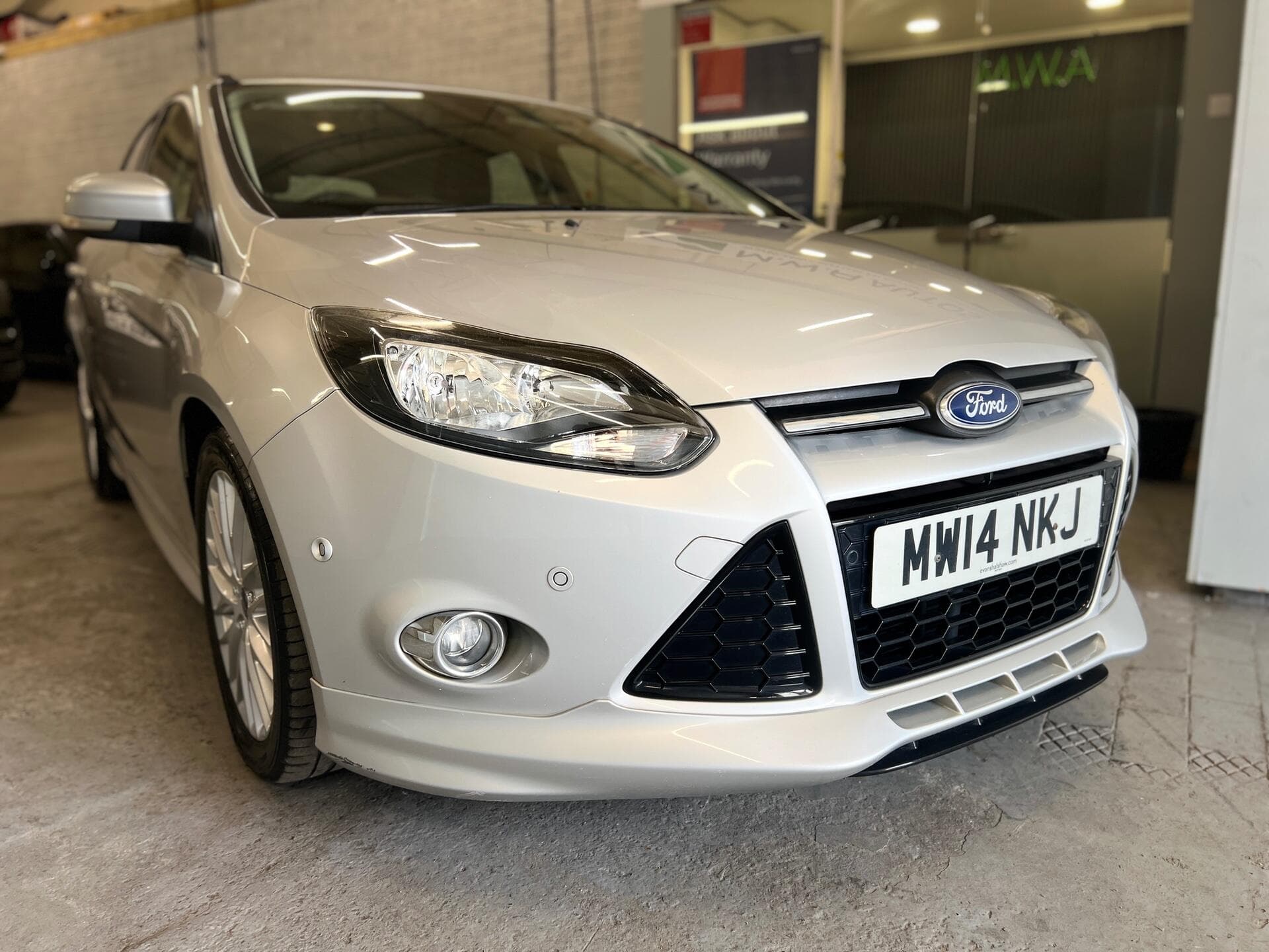 2014 Ford Focus - Thumbnail 22