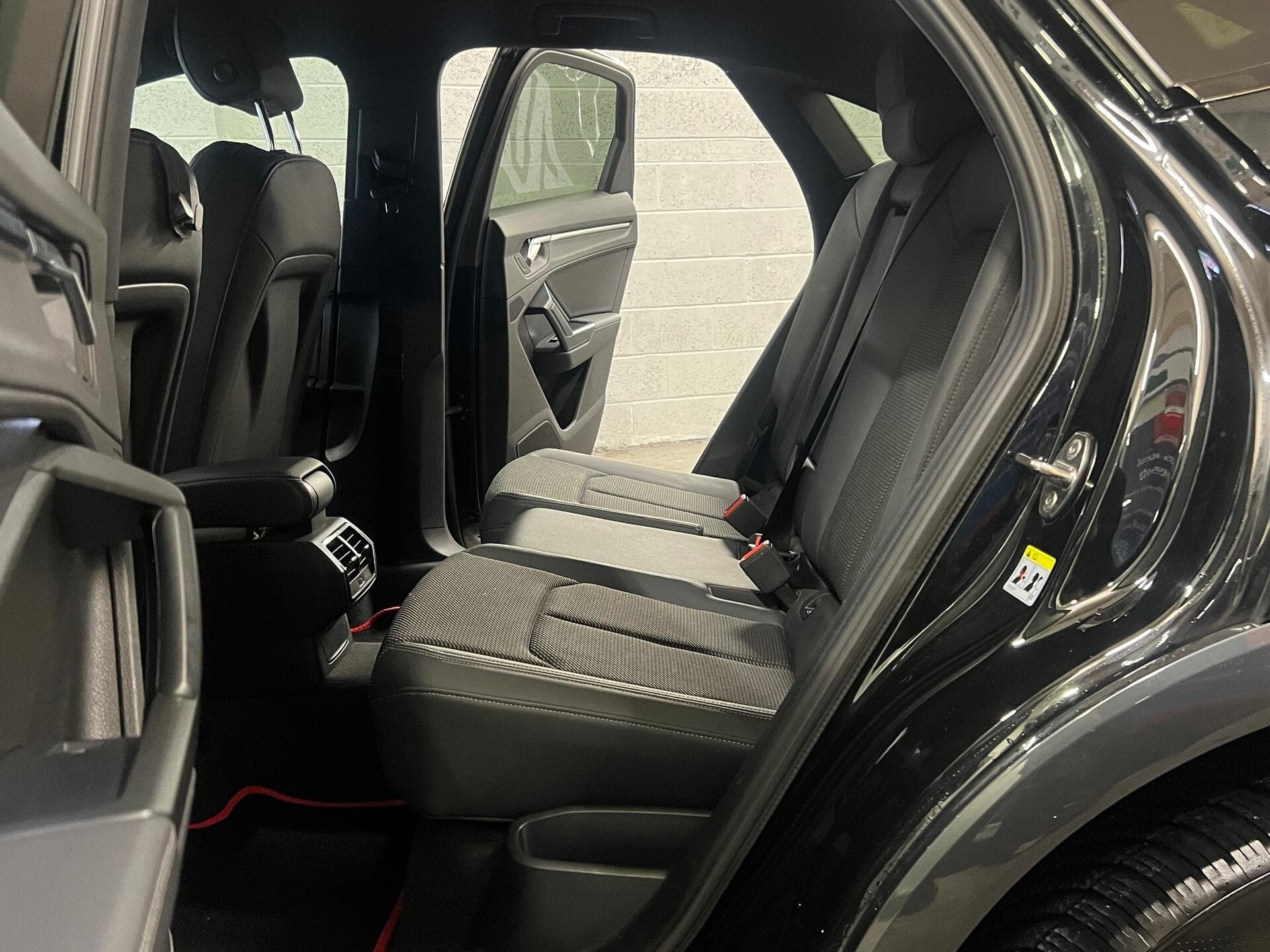 2021 Audi Q3 - Thumbnail 54