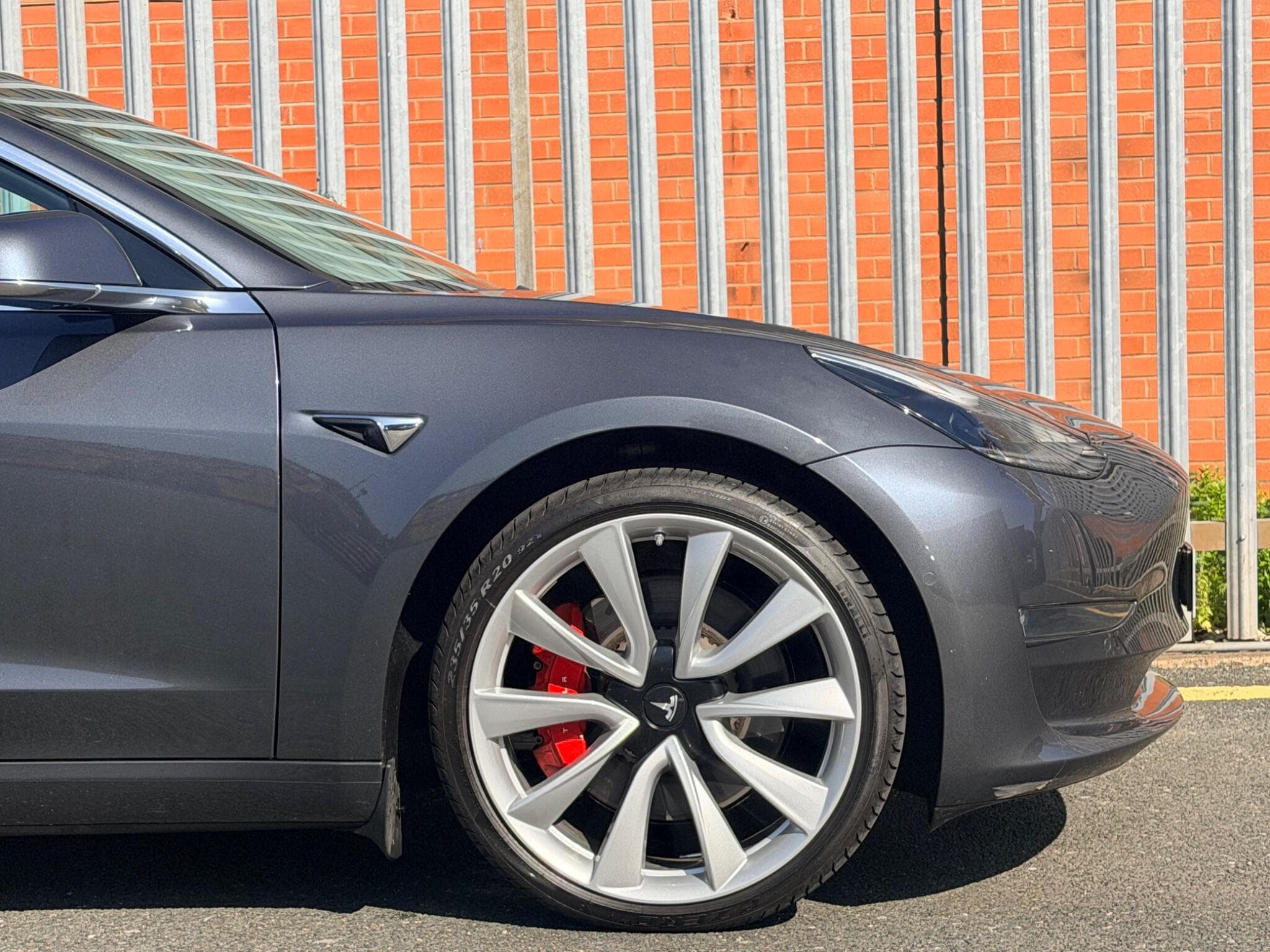 2019 Tesla Model 3 - Thumbnail 6