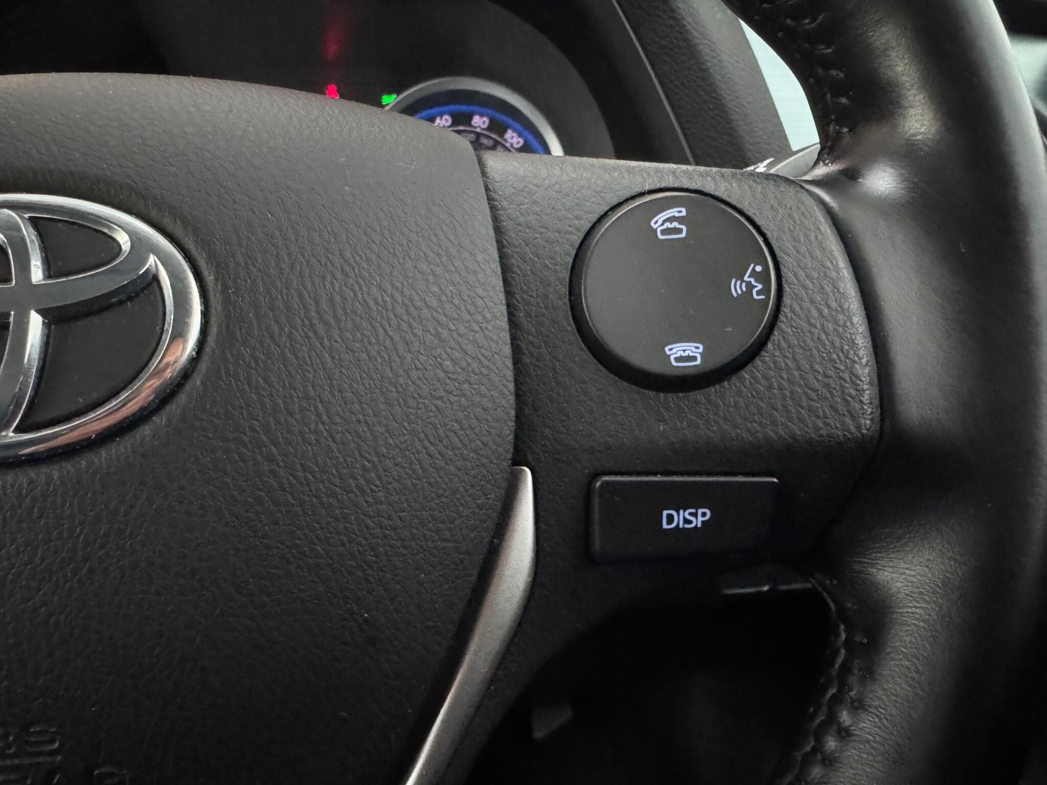 2015 Toyota Auris - Thumbnail 18