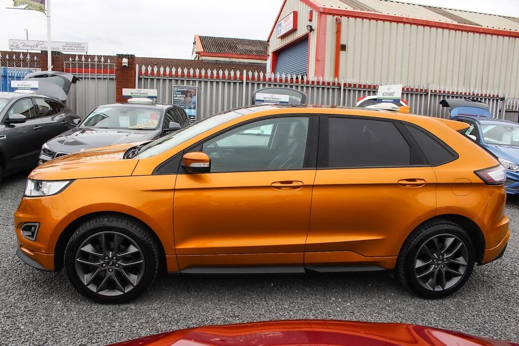 2016 Ford Edge - Thumbnail 5