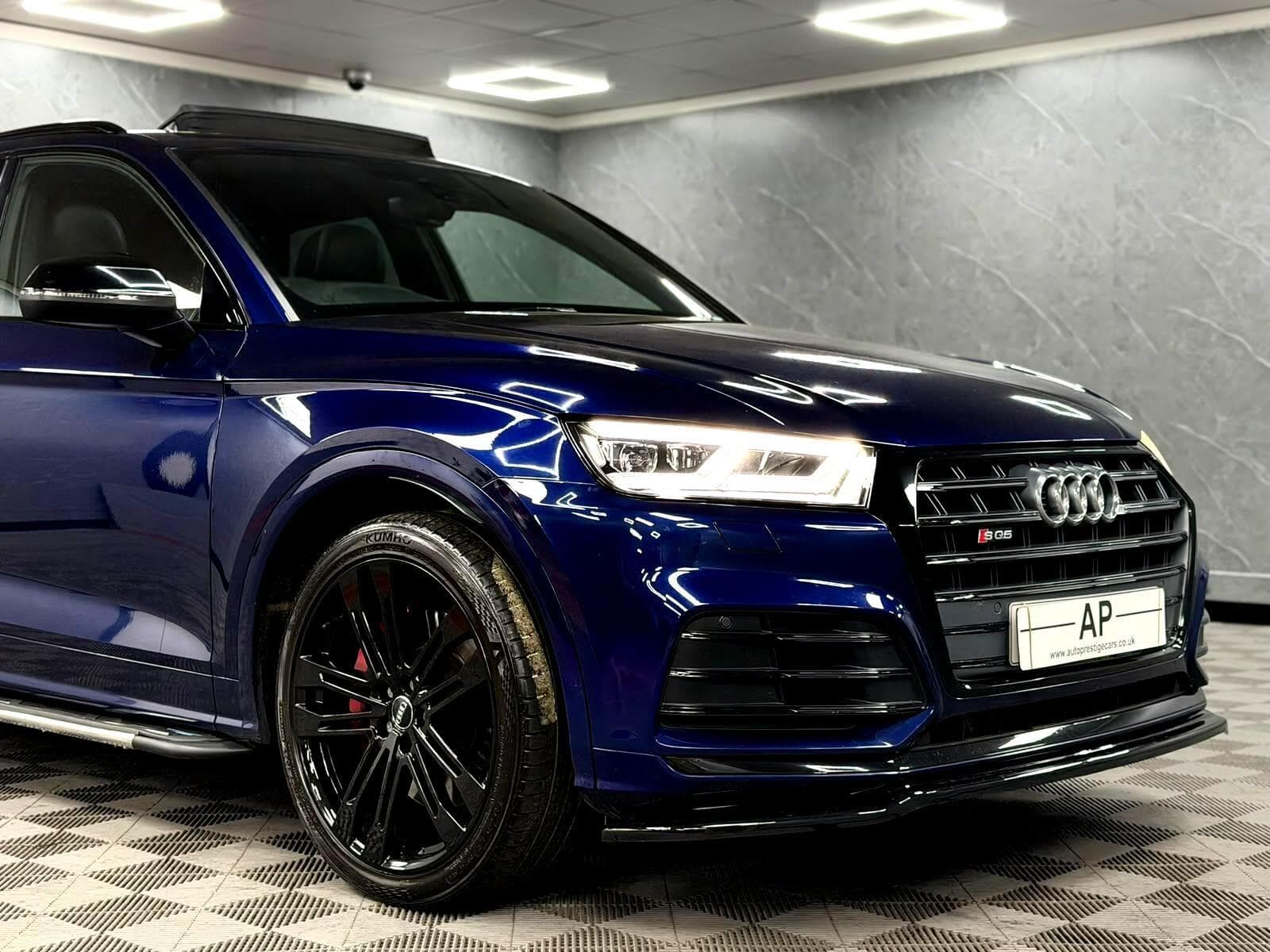 2020 Audi SQ5 - Thumbnail 32