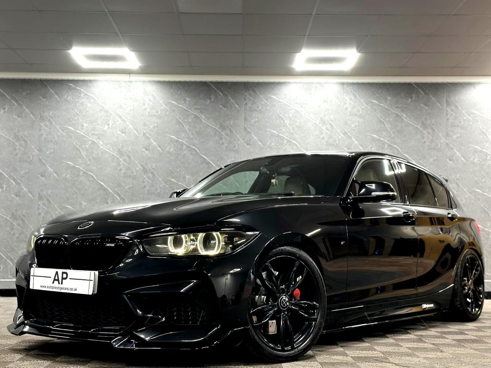 2017 BMW 1 Series - Thumbnail 2