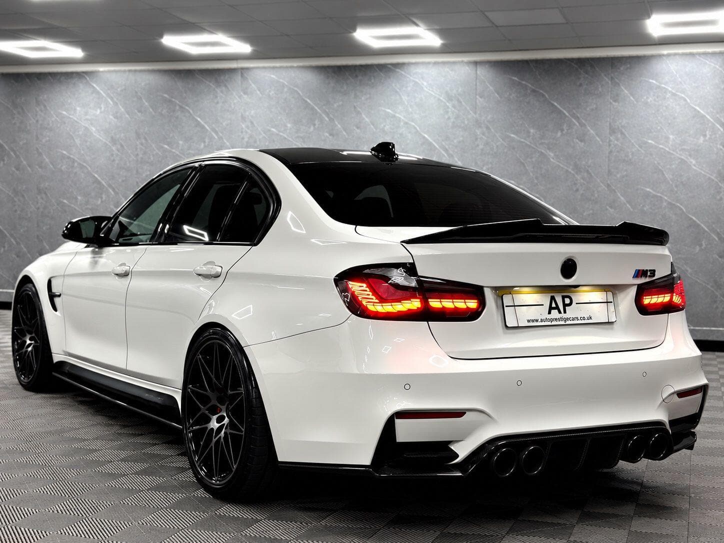 2018 BMW M3 - Image 4