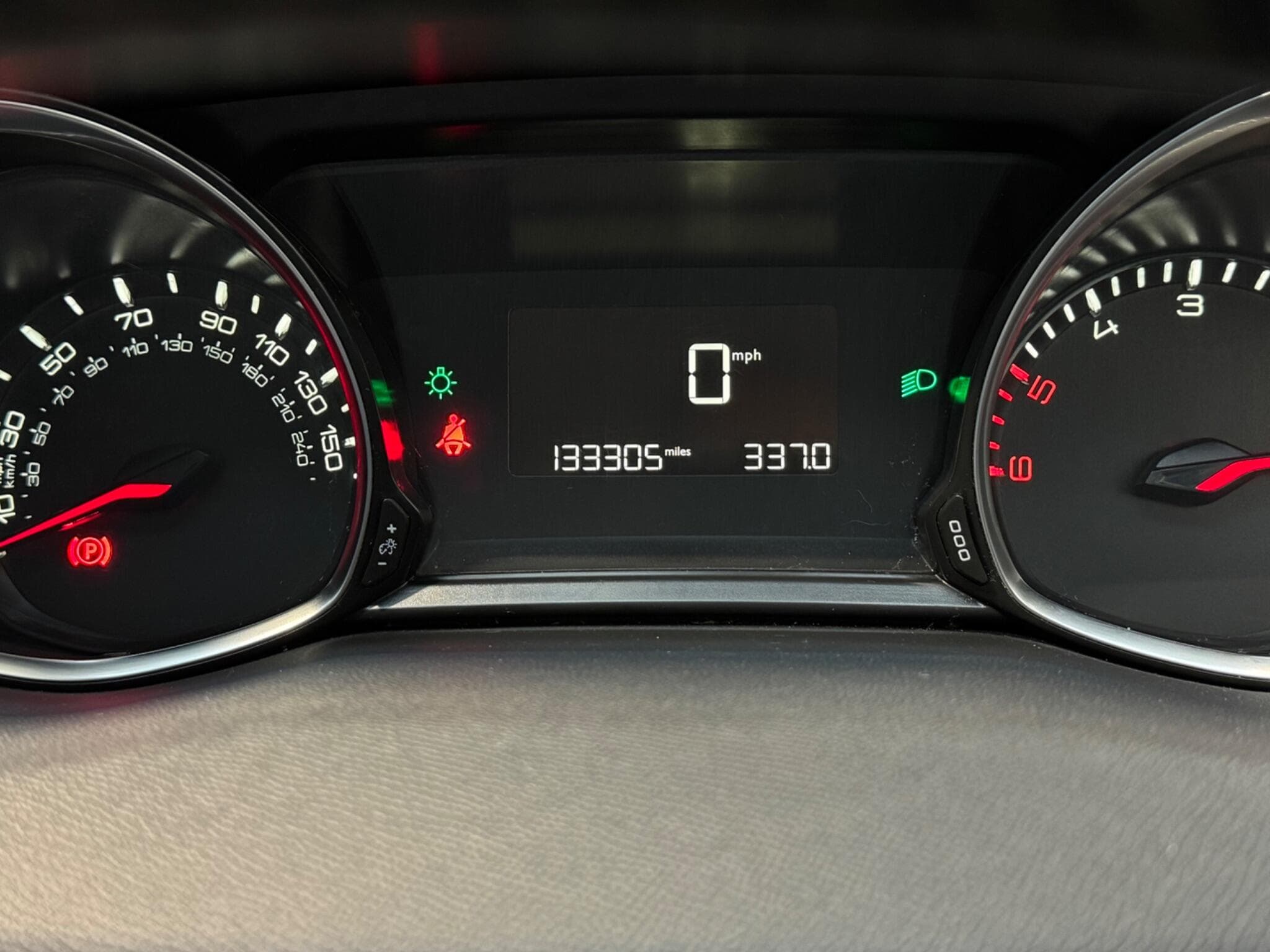 2015 Peugeot 308 - Thumbnail 11