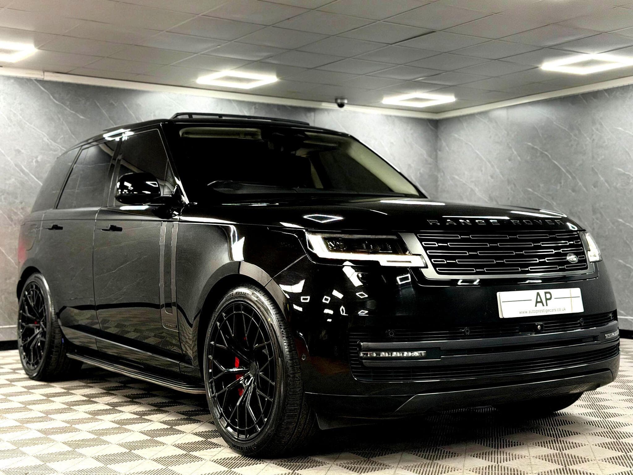 2022 Land Rover Range Rover - Thumbnail 35
