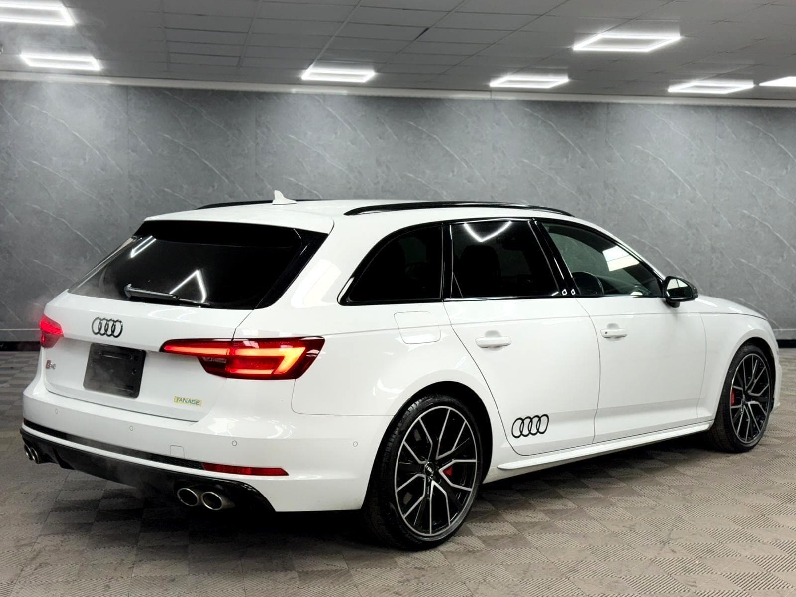 2019 Audi S4 Avant - Thumbnail 8