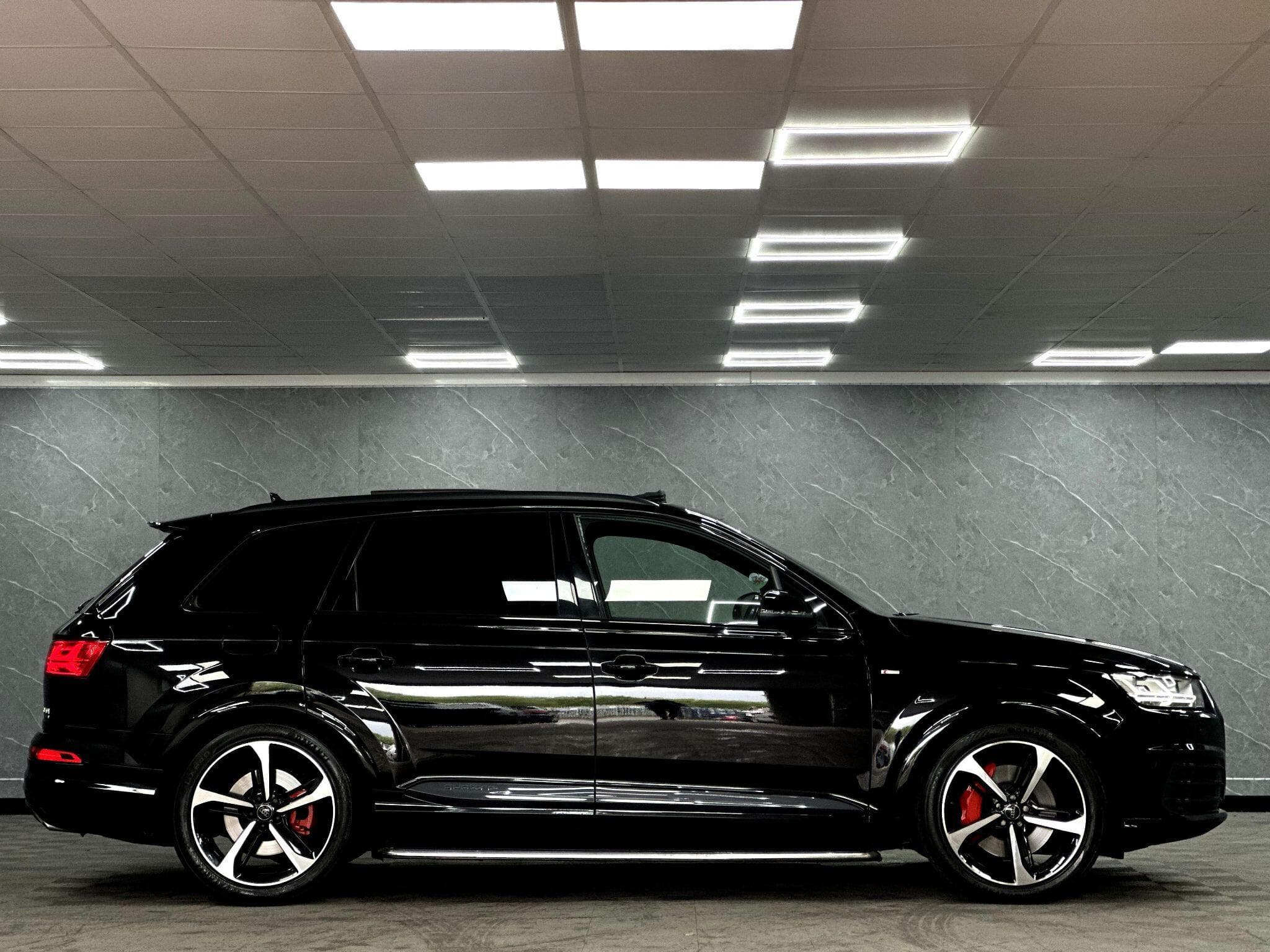 2019 Audi Q7 - Thumbnail 12