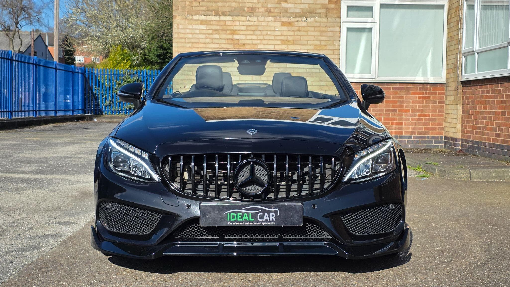 2017 Mercedes-Benz C Class - Thumbnail 4