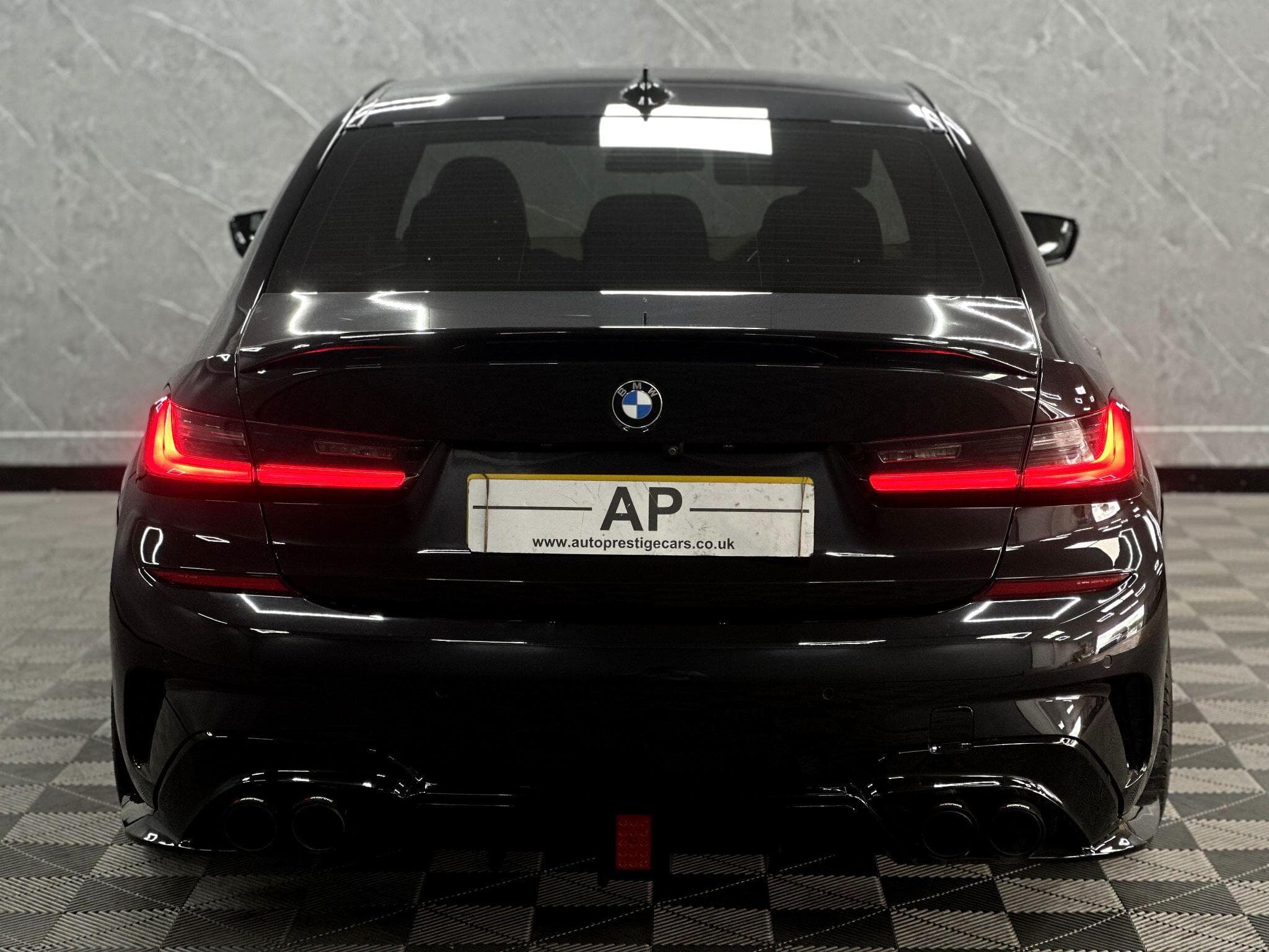 2019 BMW 3 Series - Thumbnail 21