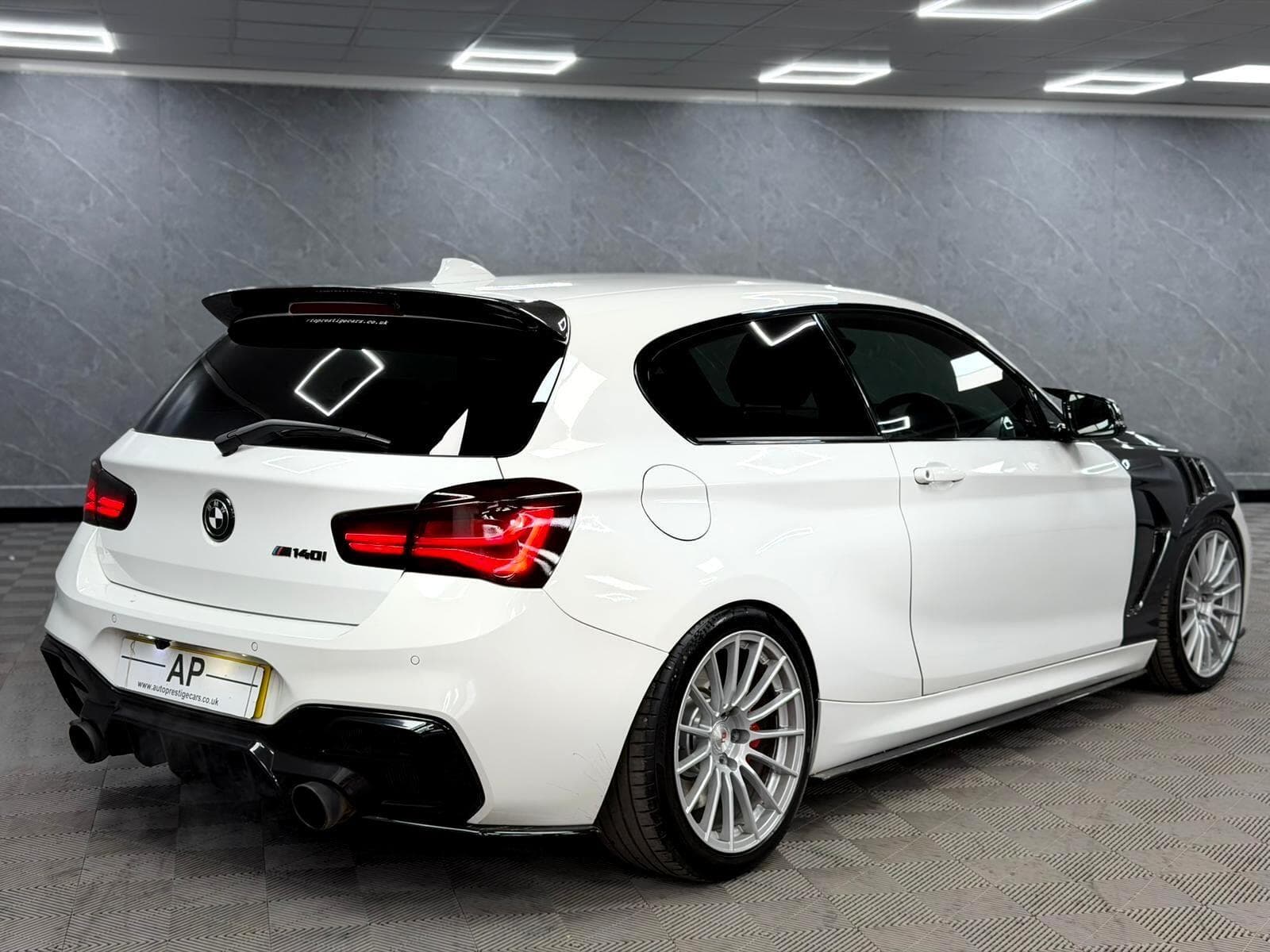 2019 BMW 1 Series - Thumbnail 32