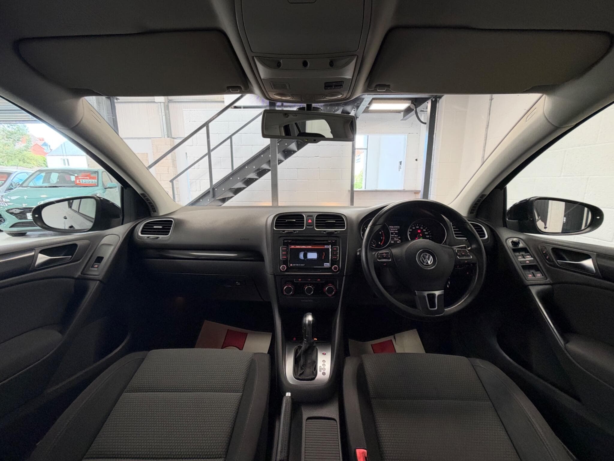 2011 Volkswagen Golf - Thumbnail 13