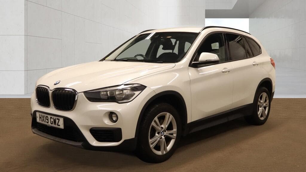 2019 BMW X1 - Thumbnail 2