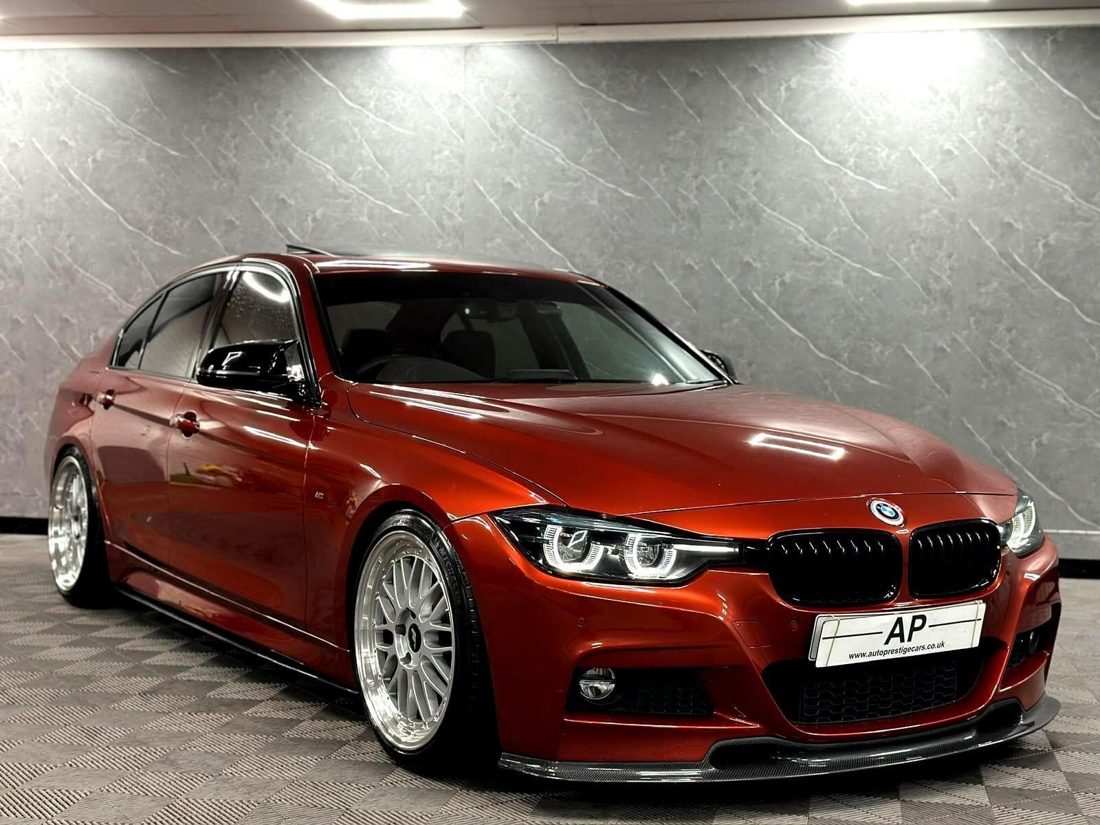 2017 BMW 3 Series - Thumbnail 14