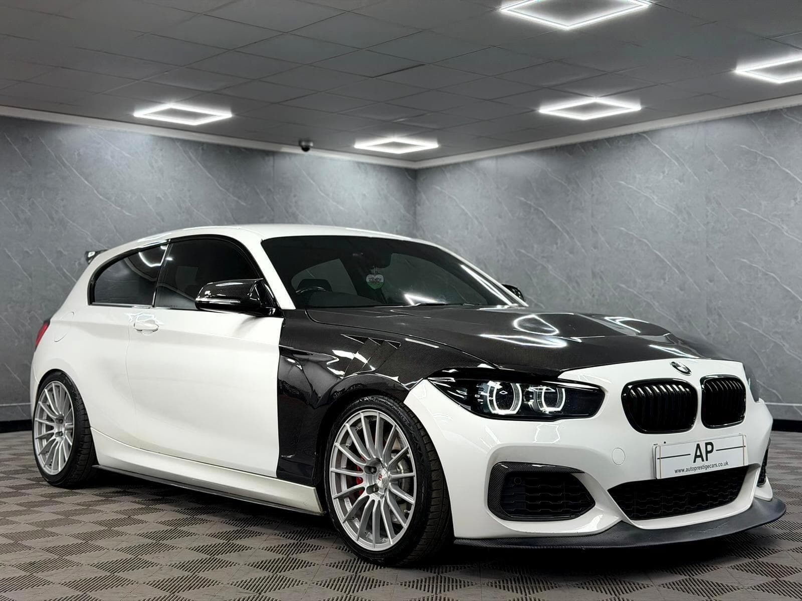 2019 BMW 1 Series - Thumbnail 36