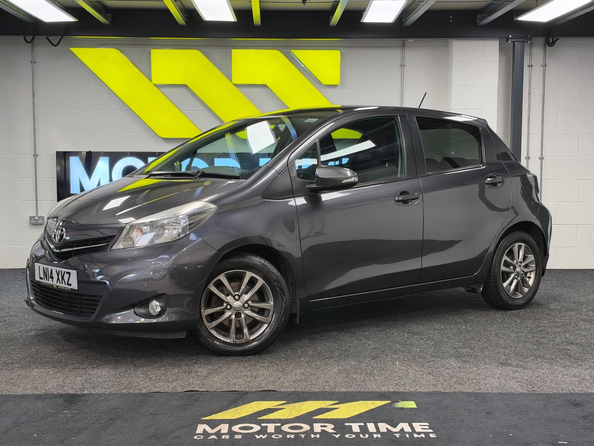 2014 Toyota Yaris - Main